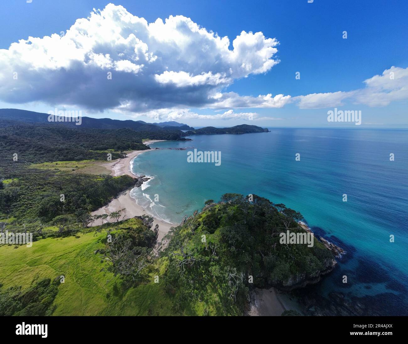 Aerial sky tranquil bay beach hi-res stock photography and images - Alamy