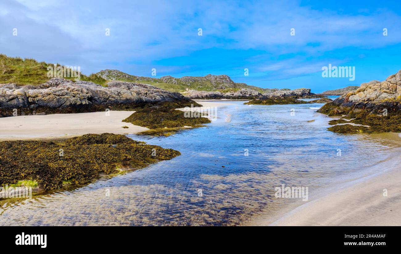 Red Rocks Scotland Red Rocks Beach on the Scottish Hebridean Island of Coll Stock Photo ...