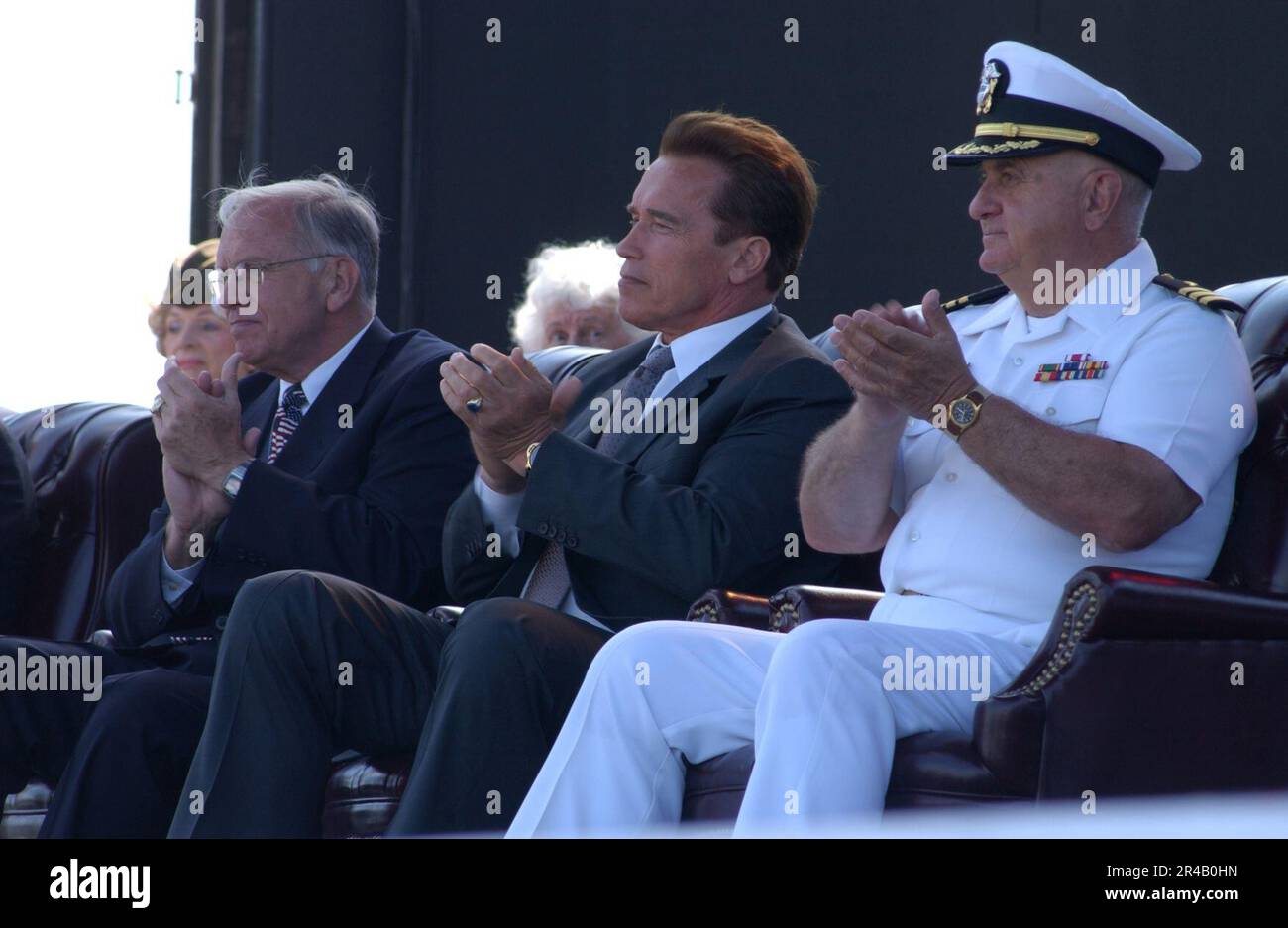 Ron Ritter Keter US Navy From left, San Diego Mayor Dick Murphy, California Gov. Arnold ...