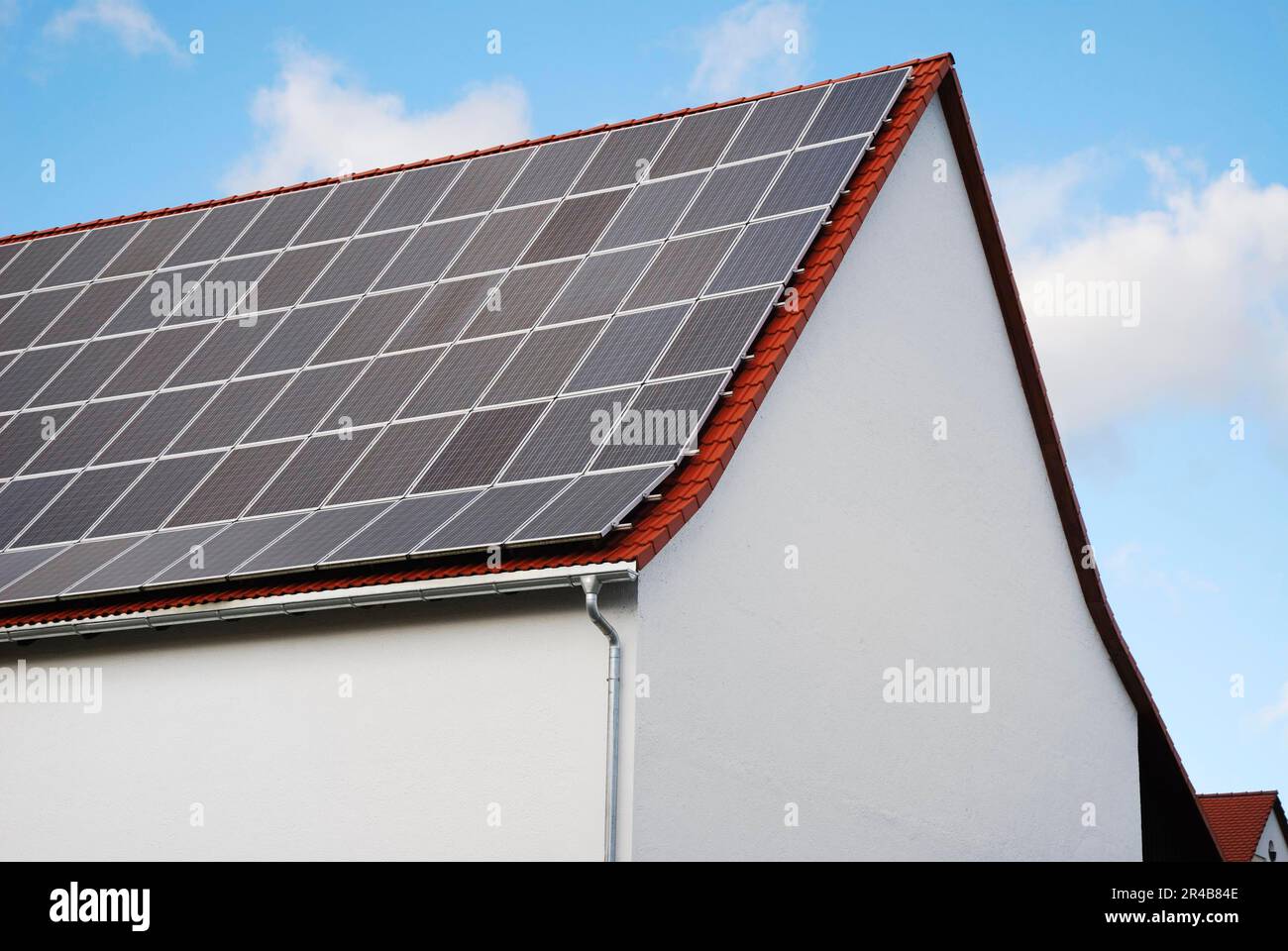 Photovoltaic, Electricity generation with solar panels on the roof