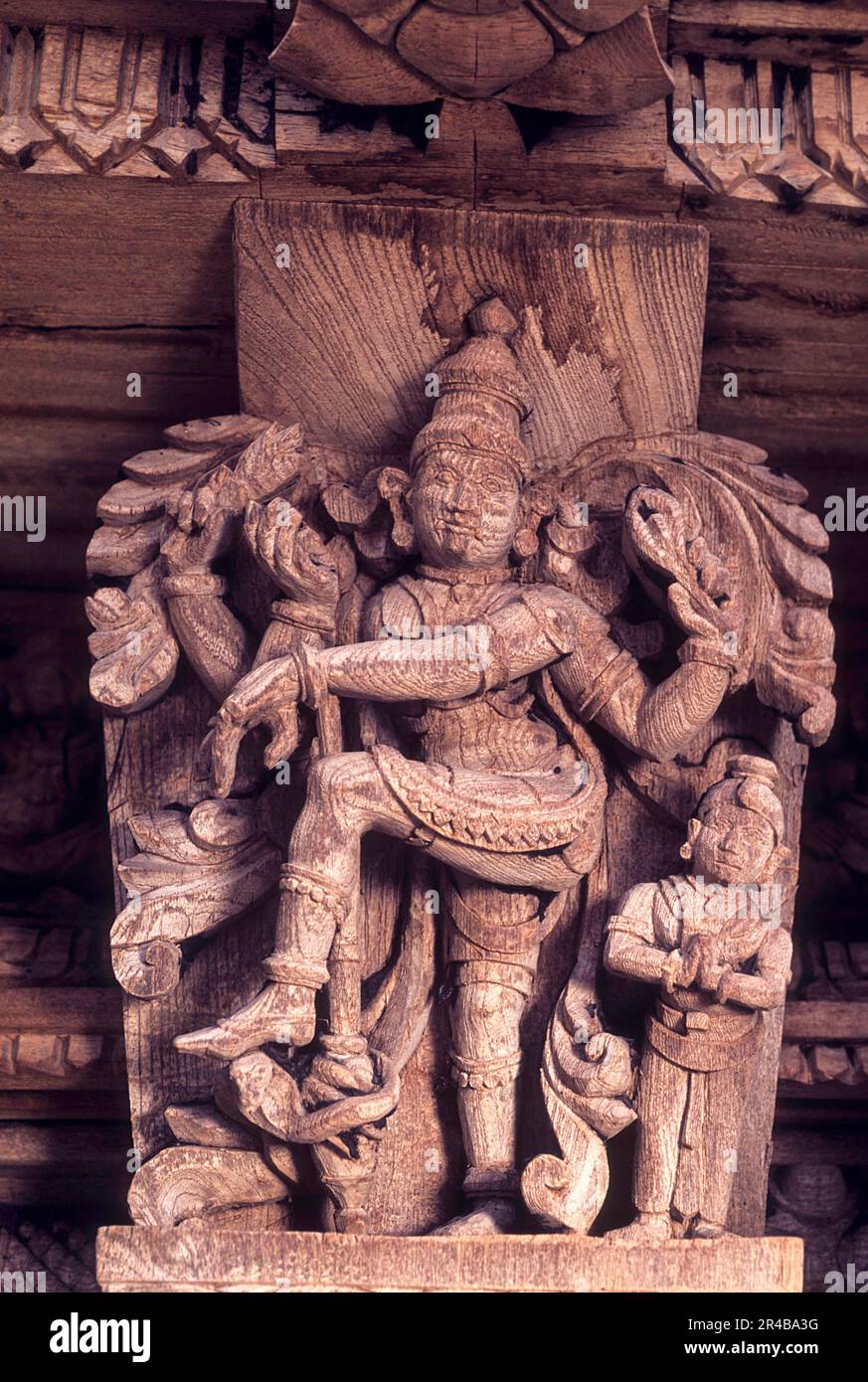 Loard Nataraja Adavallan, 17th century wooden carvings in Meenakshi-Sundareswarar temple Chariot at Madurai, Tamil Nadu, South India, India, Asia Stock Photo