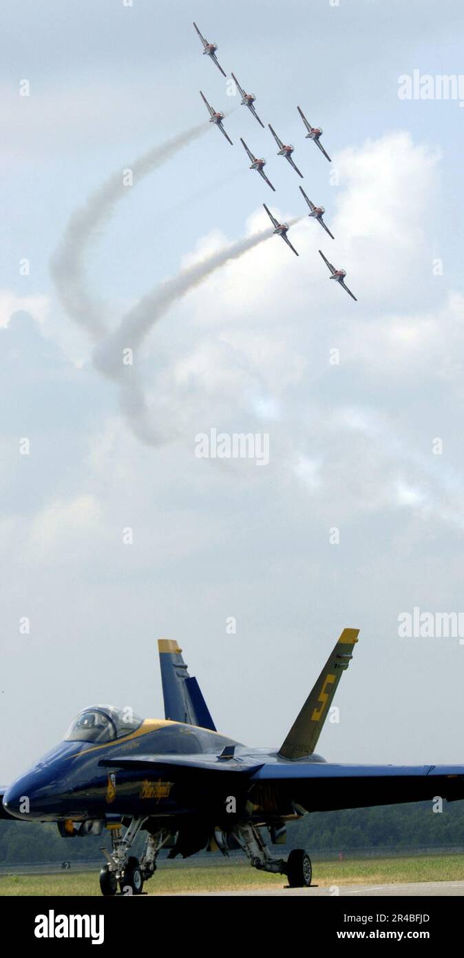 US Navy The Canadian Forces air demonstration team, Snowbirds, perform ...