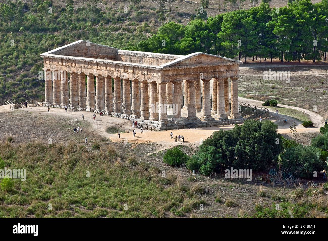 Temple, Segesta Antica, Sicily, Italy Stock Photo - Alamy