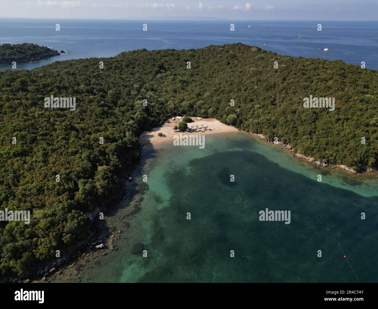 Aerial view sandy beach trees hi-res stock photography and images - Alamy