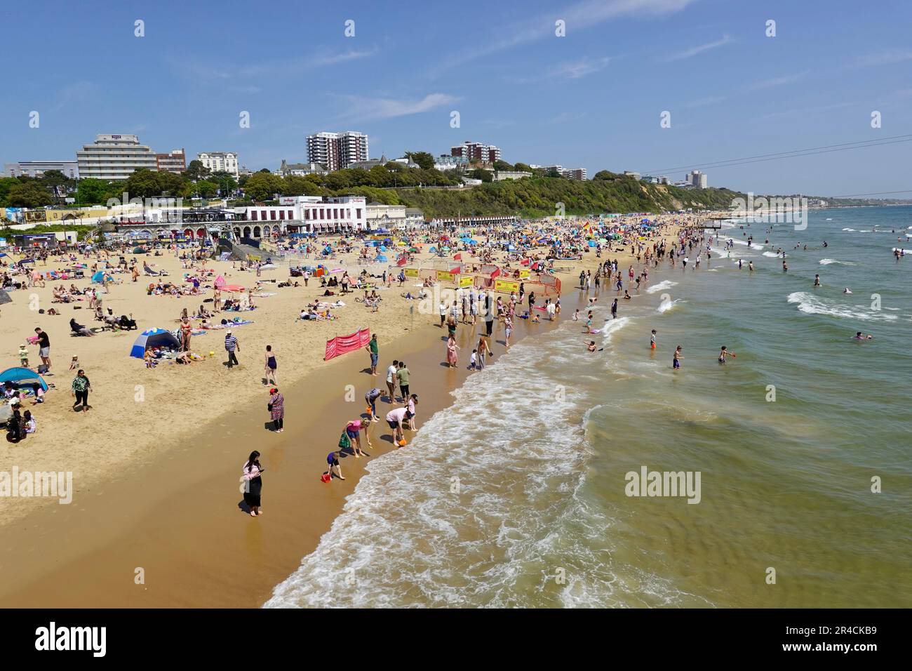 Bournemouth, UK. 27th May, 2023. People enjoying Bournemouth beach on the Bank Holiday Weekend. Credit: Julian Kemp/Alamy Live News Stock Photo
