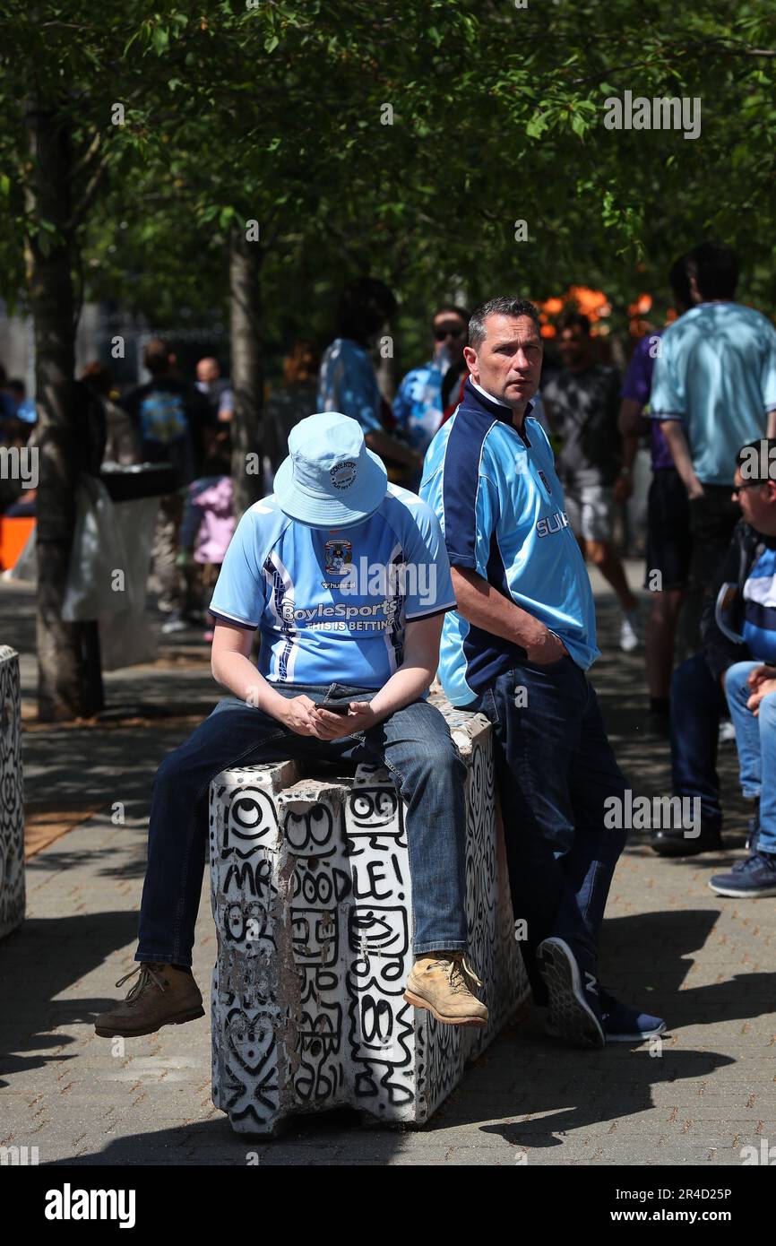 London, UK. 24th May, 2023. Coventry Fans arriving at Wembley Stadium ahead of the Sky Bet Championship Play-Off Final match Coventry City vs Luton Town at Wembley Stadium, London, United Kingdom, 27th May 2023 (Photo by Gareth Evans/News Images) in London, United Kingdom on 5/24/2023. (Photo by Gareth Evans/News Images/Sipa USA) Credit: Sipa USA/Alamy Live News Stock Photo