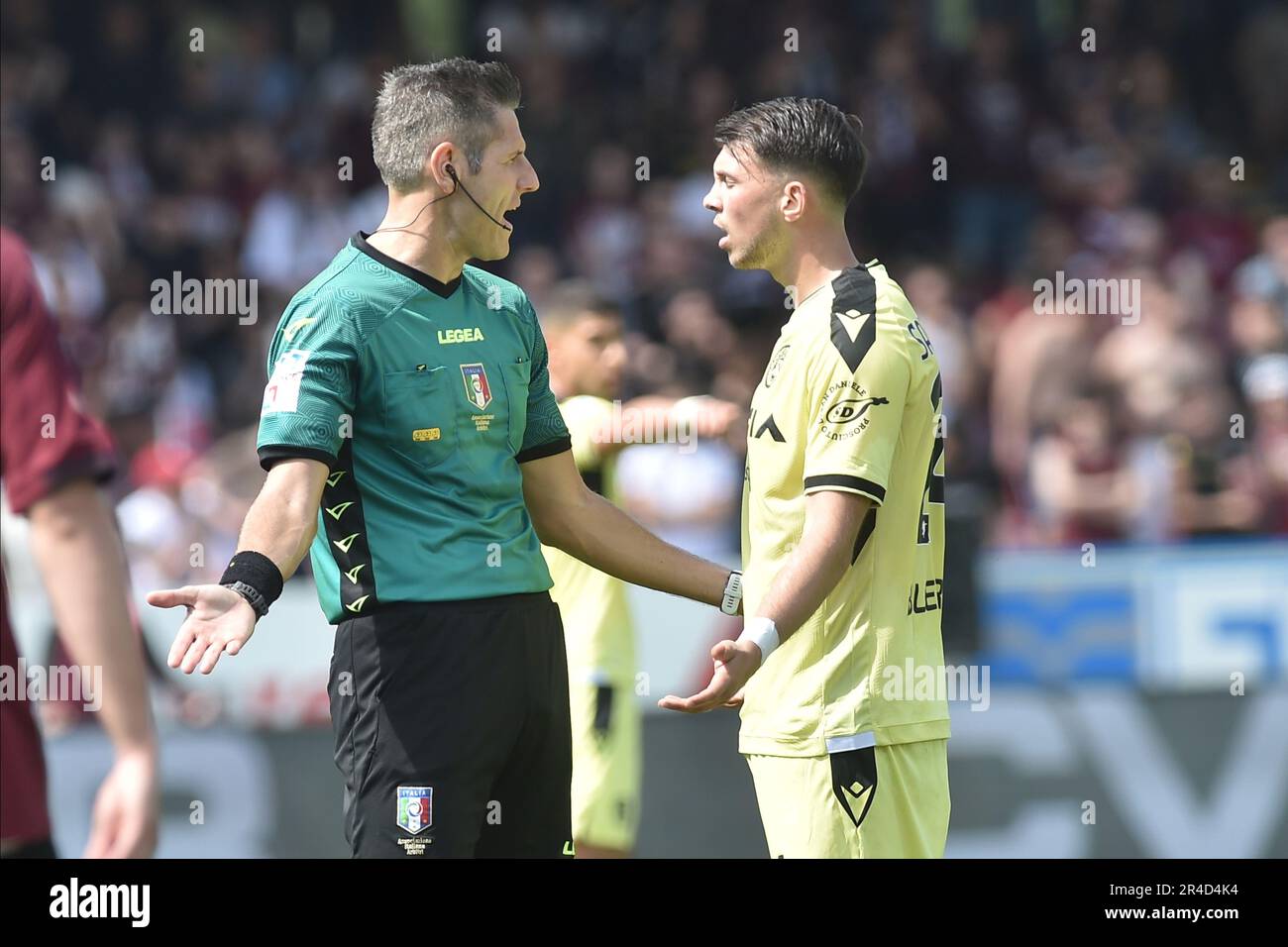 Parma, Italy. 18th Feb, 2023. Tardini Stadium, 18.02.23 Referee Mr.  Niccolo' Baroni during the Serie B match between Parma and Ascoli at  Tardini Stadium in Parma, Italia Soccer (Cristiano Mazzi/SPP) Credit: SPP