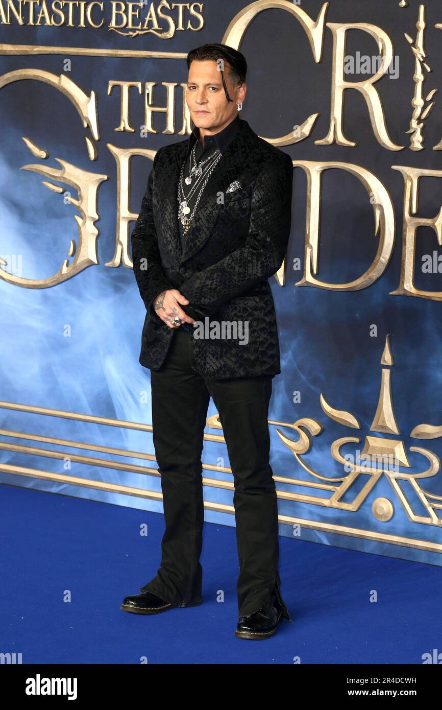 Fantastic beasts the crimes of grindelwald premiere tickets sale