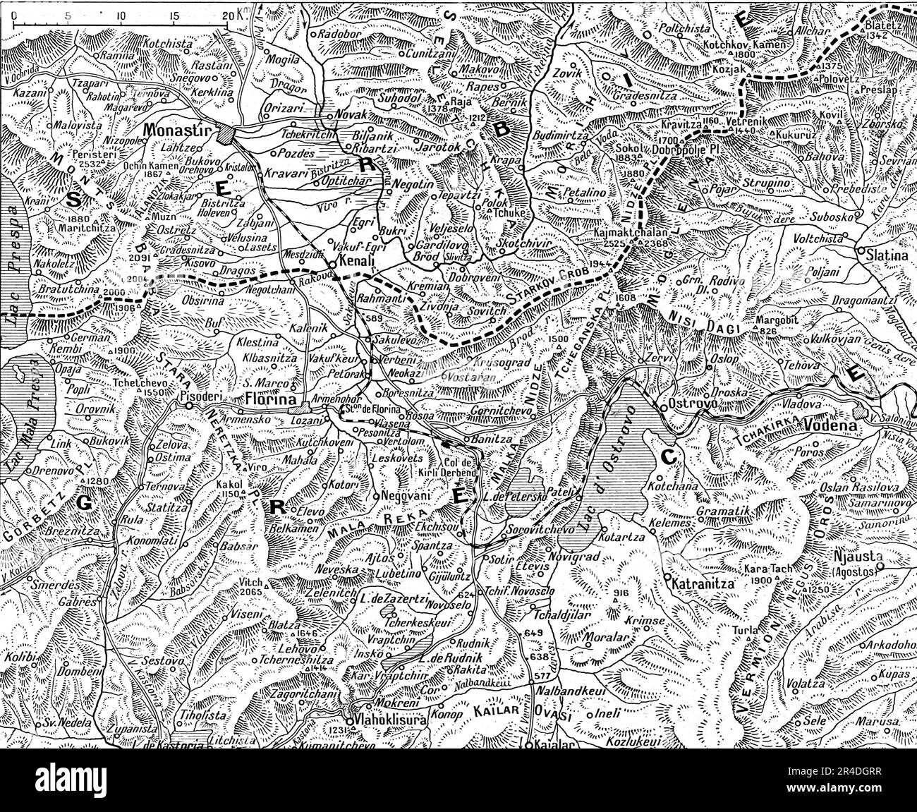 'Frontiere greco-serbe; terrain ou s'est deployee l'offensive de septembre a la frontiere greco-serbe, de part et d'autre du lac d'Ostrovo.', 1916. From &quot;Collection de la Guerre IV. L'Illustration Tome CXLVII. La Guerre Juillet, Aout, Septembre, Octobre, Novembre, Decembre 1916&quot;. Stock Photo