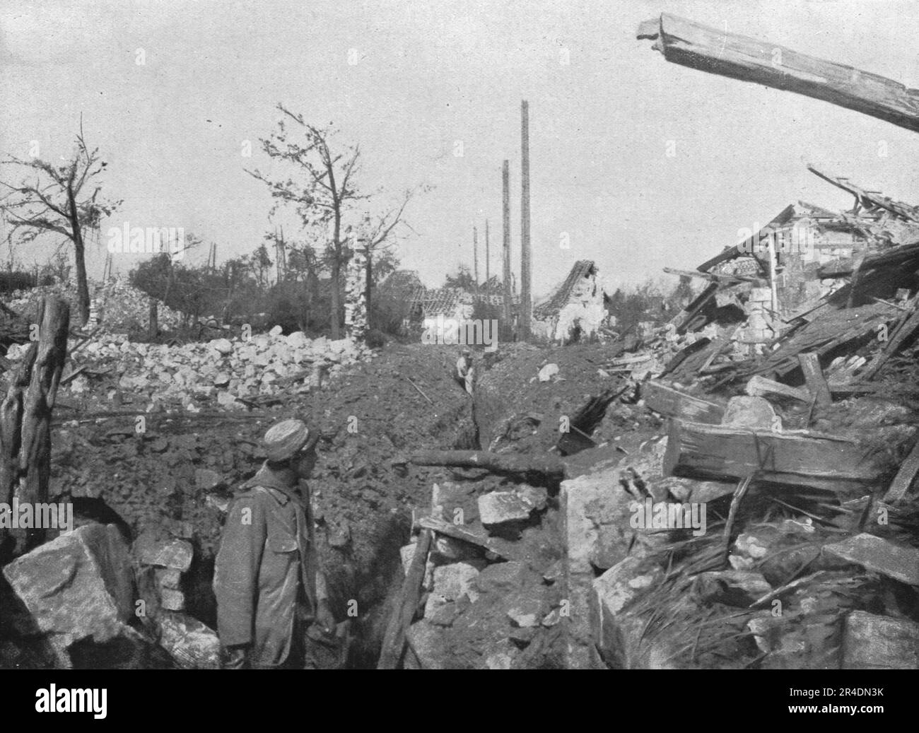 Notre Offensive D Artois Les Dernieres Maisons D Ablain A L Est notre-offensive-d-artois-les-dernieres-maisons-d-ablain-a-l-est