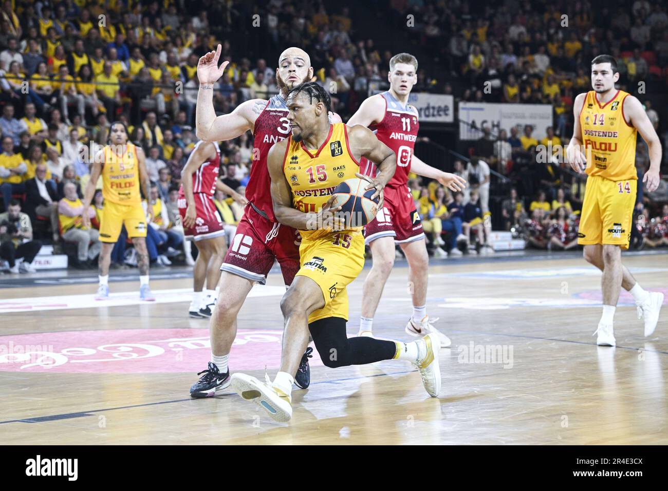 Oostende, Belgium. 27th May, 2023. Antwerp's Reginald Reggie Upshaw Jr. and Oostende's Tre'Shawn