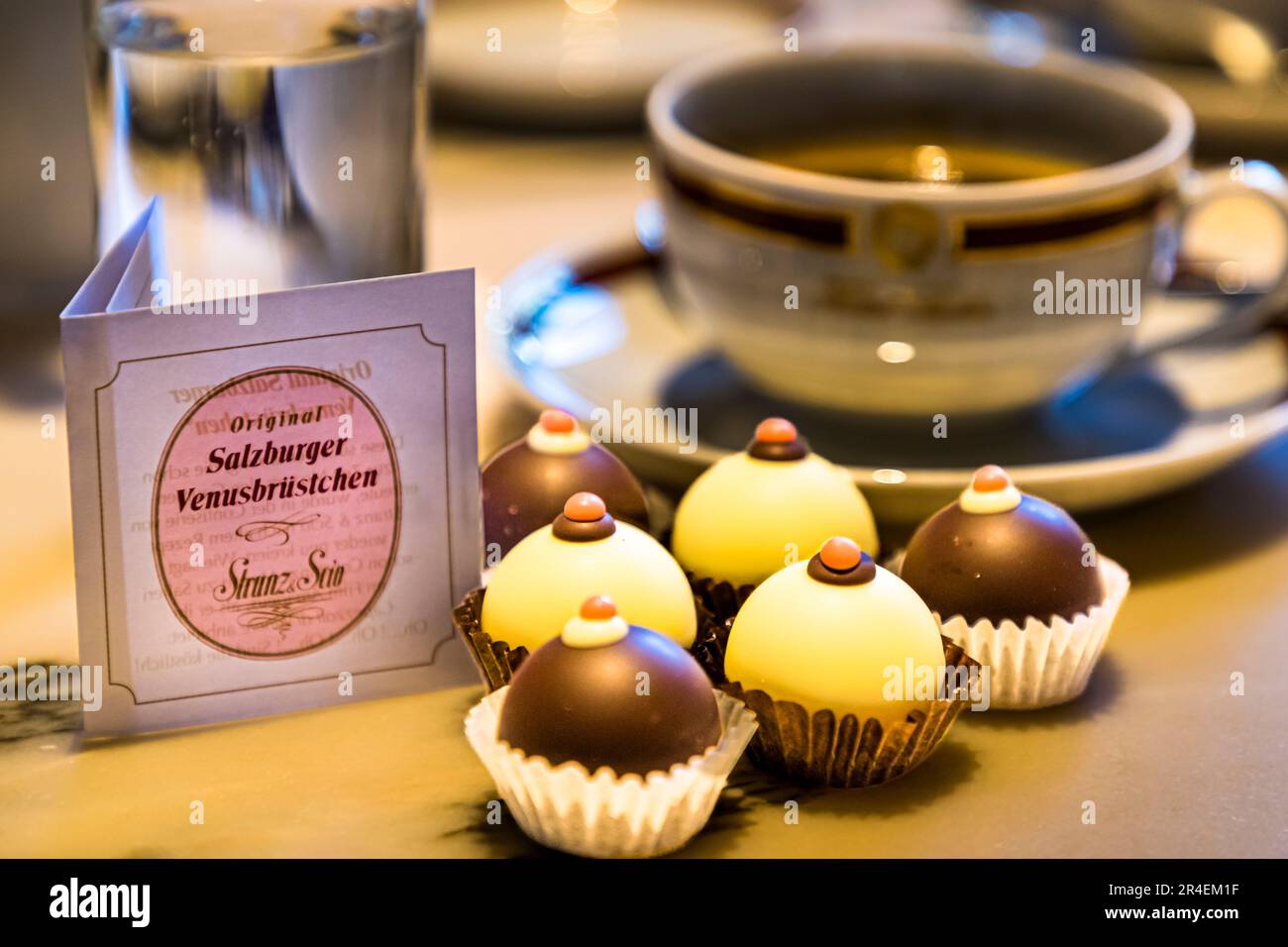 Original Salzburg Venusbrüstchen (Nipples of Venus, Venus bustlets) are ... Original Salzburg Venusbrüstchen (Nipples of Venus, Venus bustlets) are ...