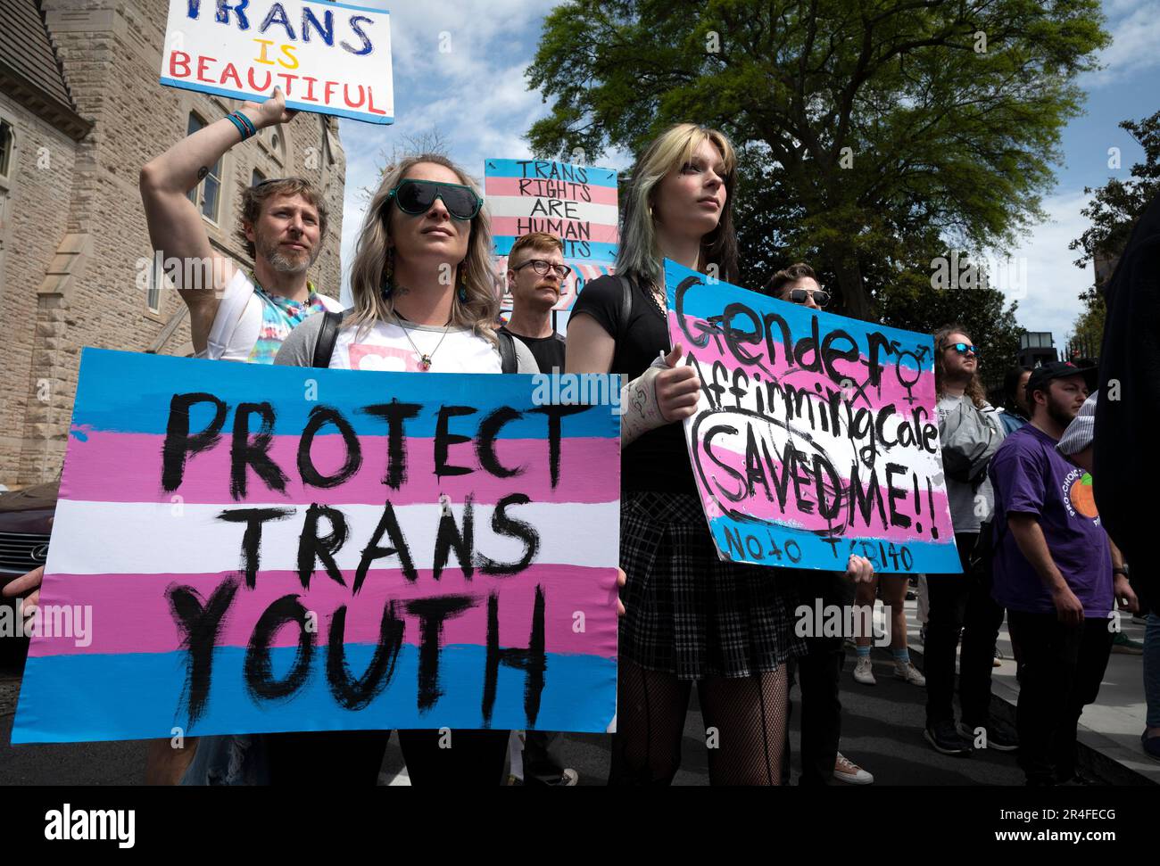 Atlanta, Georgia, USA. 31st Mar, 2023. Crystal Diamond joins her  transgender daughter Kai-Lynn, 18, to protest new Georgia law SB 140, which  restricts gender-affirming health care for residents under 18 years. They