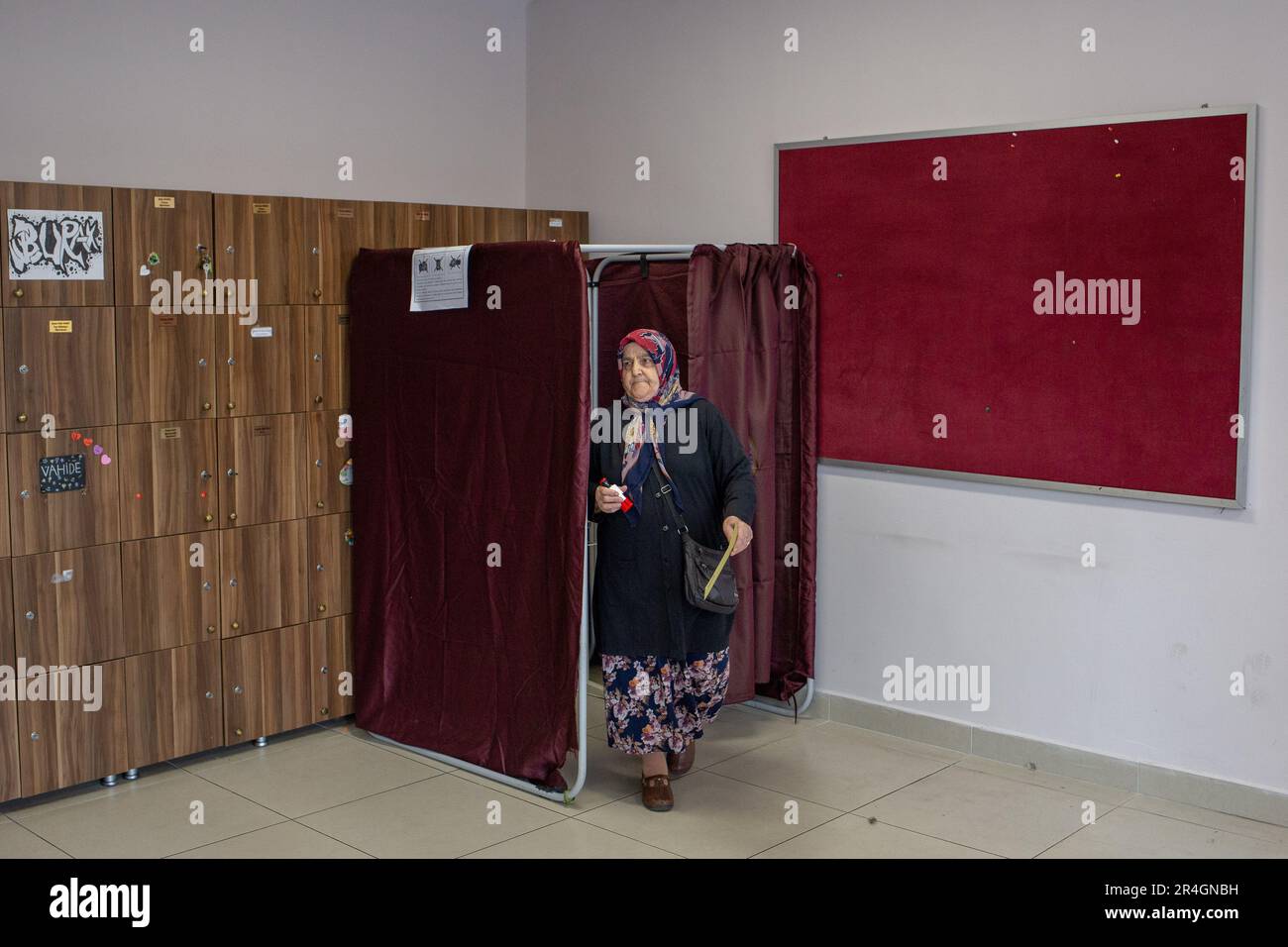 Saffet cebi school hi-res stock photography and images - Alamy
