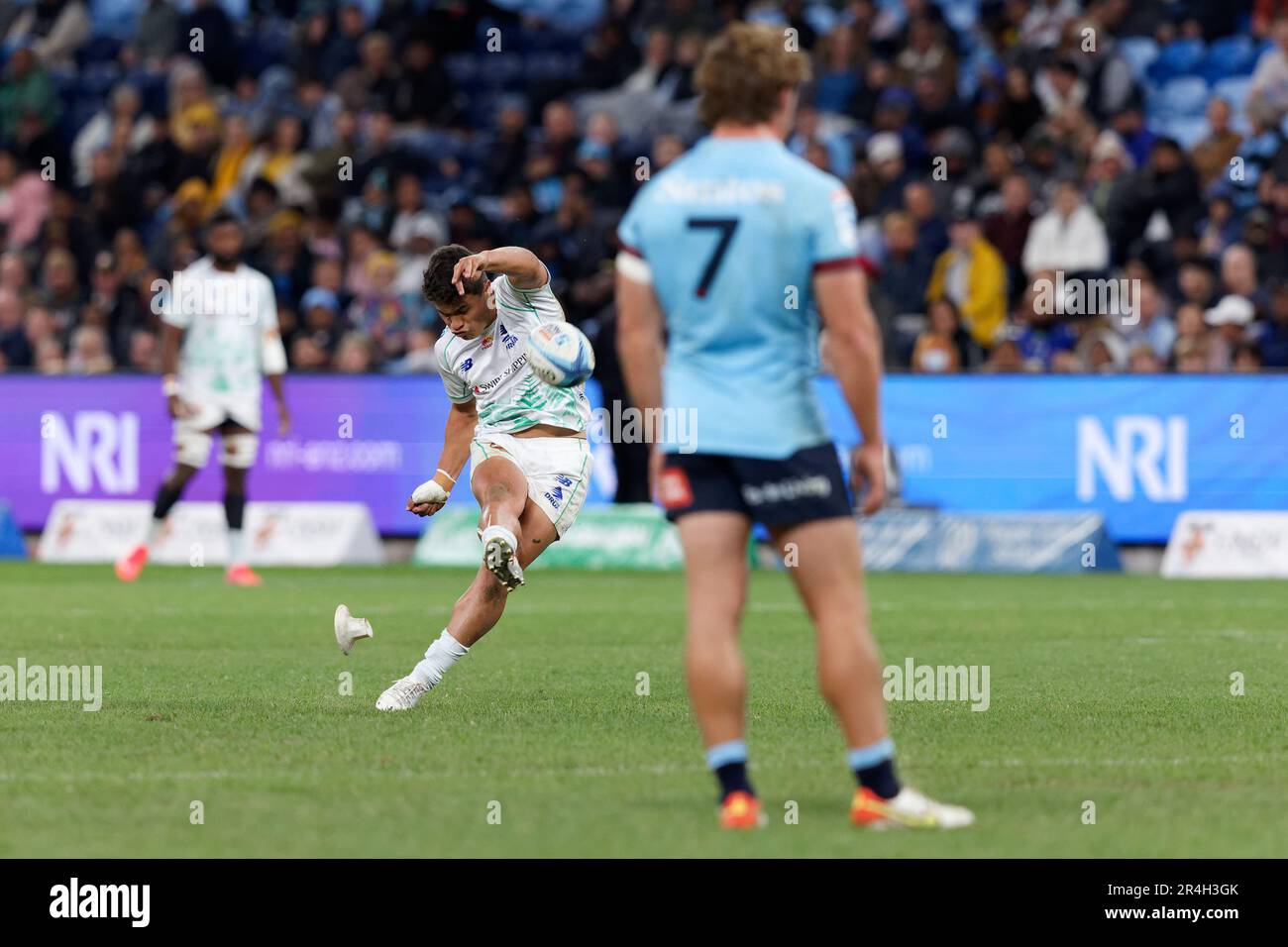 Caleb Muntz of Fiji kicks a penalty during the Super Rugby Pacific ...