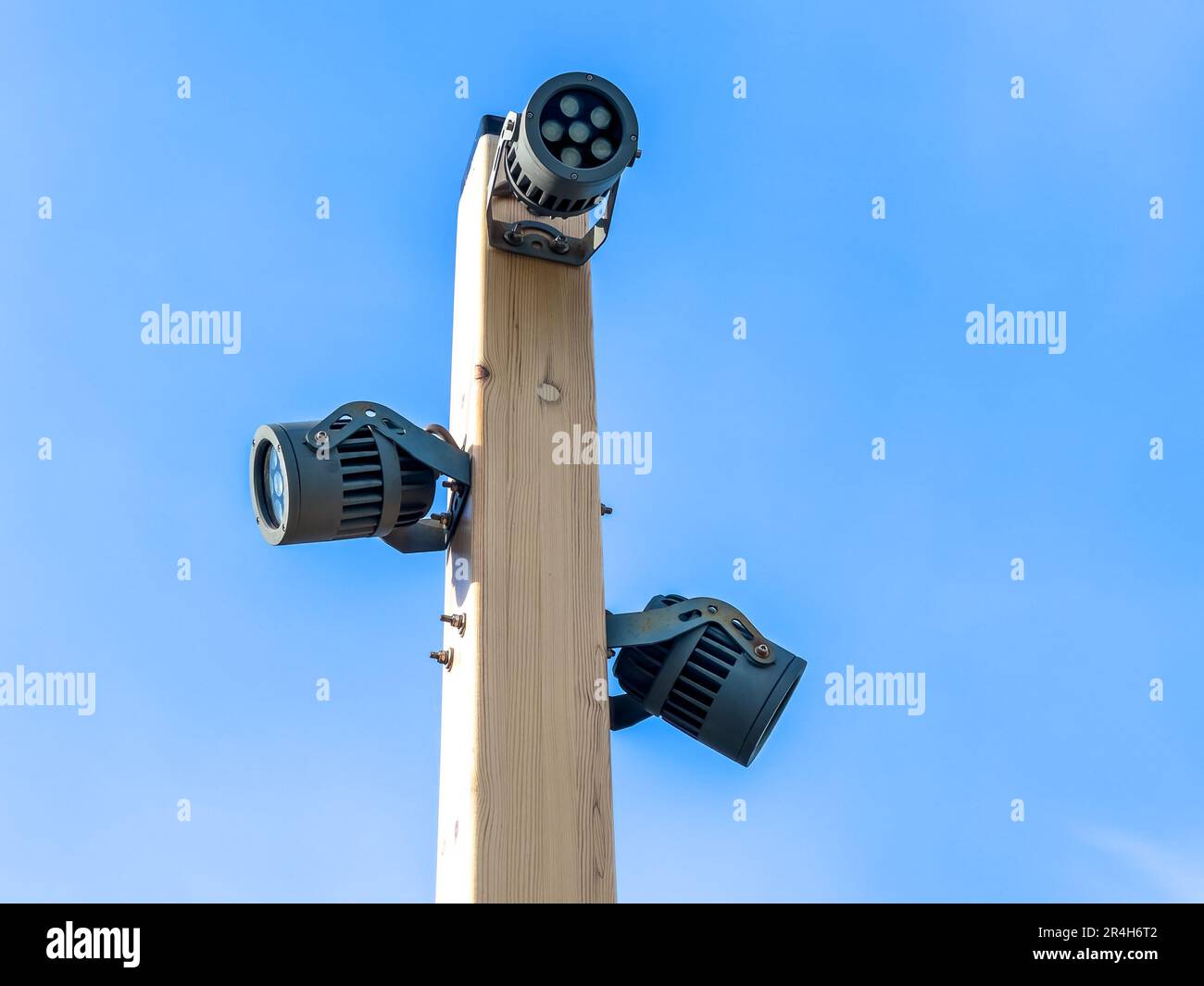 Camera Tower Tilt Down – Sky Networks