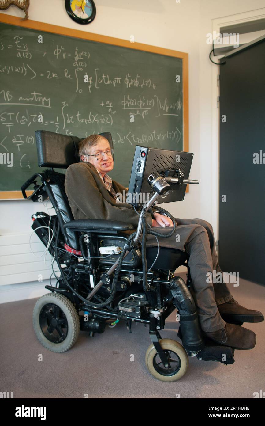 Stephen Hawking is the former Lucasian Professor of Mathematics at the University of Cambridge and author of A Brief History of Time which was an inte Stock Photo