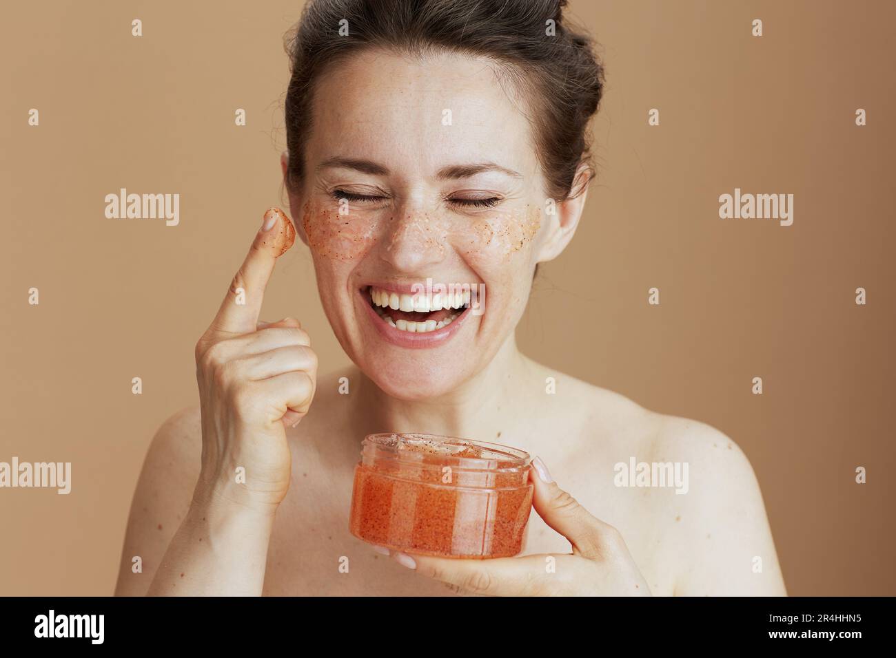 Adult woman face scrub hi-res stock photography and images - Alamy