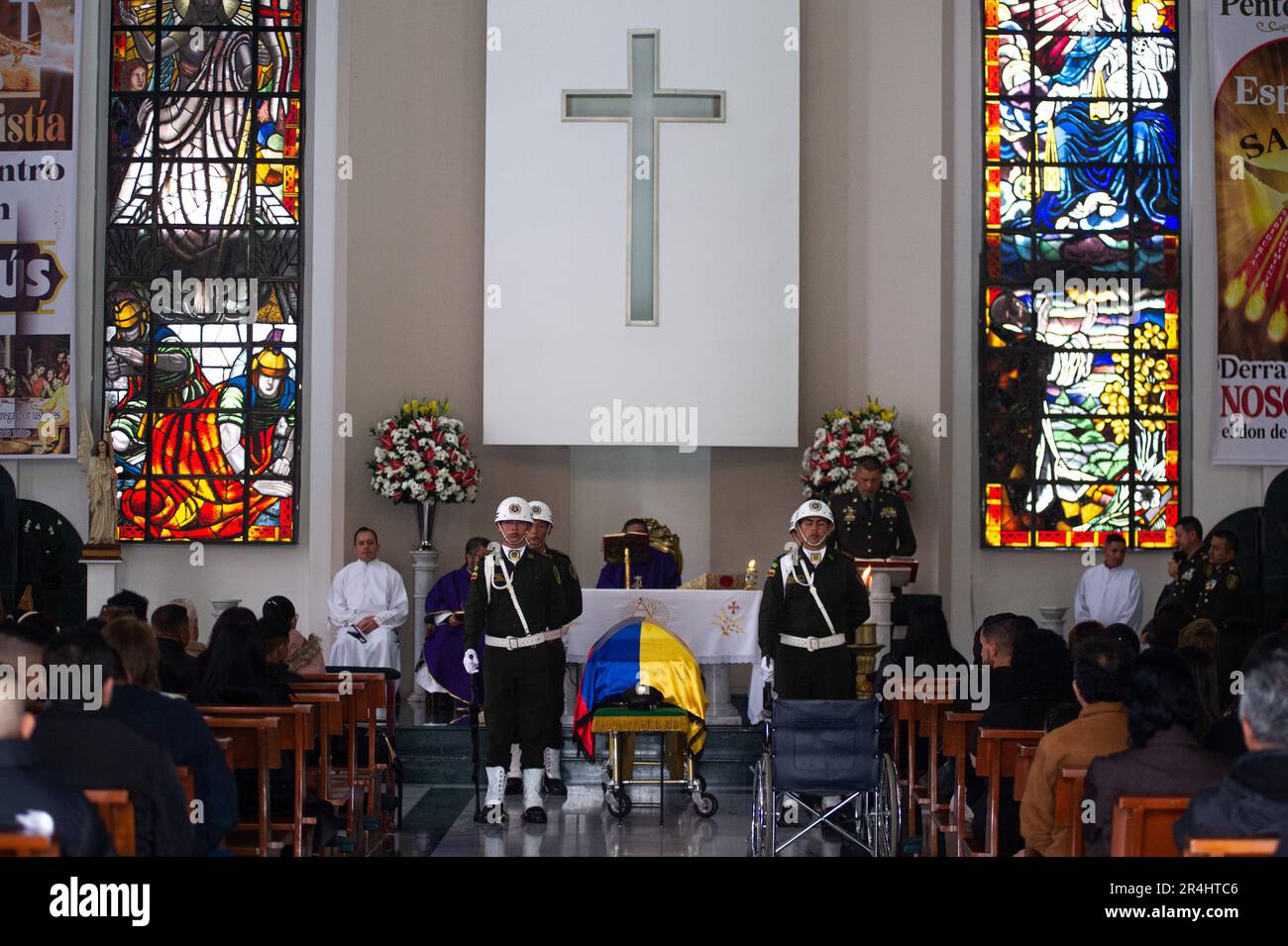 Bogota, Colombia. 28th May, 2023. People and police members attend the funeral honors to police officer Andres Idarraga Orozco killed in a guerrilla bomb attack in Tibu, Norte de Santander, in Bogota, Colombia, may 28, 2023. Photo by: Sebastian Barros/Long Visual Press Credit: Long Visual Press/Alamy Live News Stock Photo