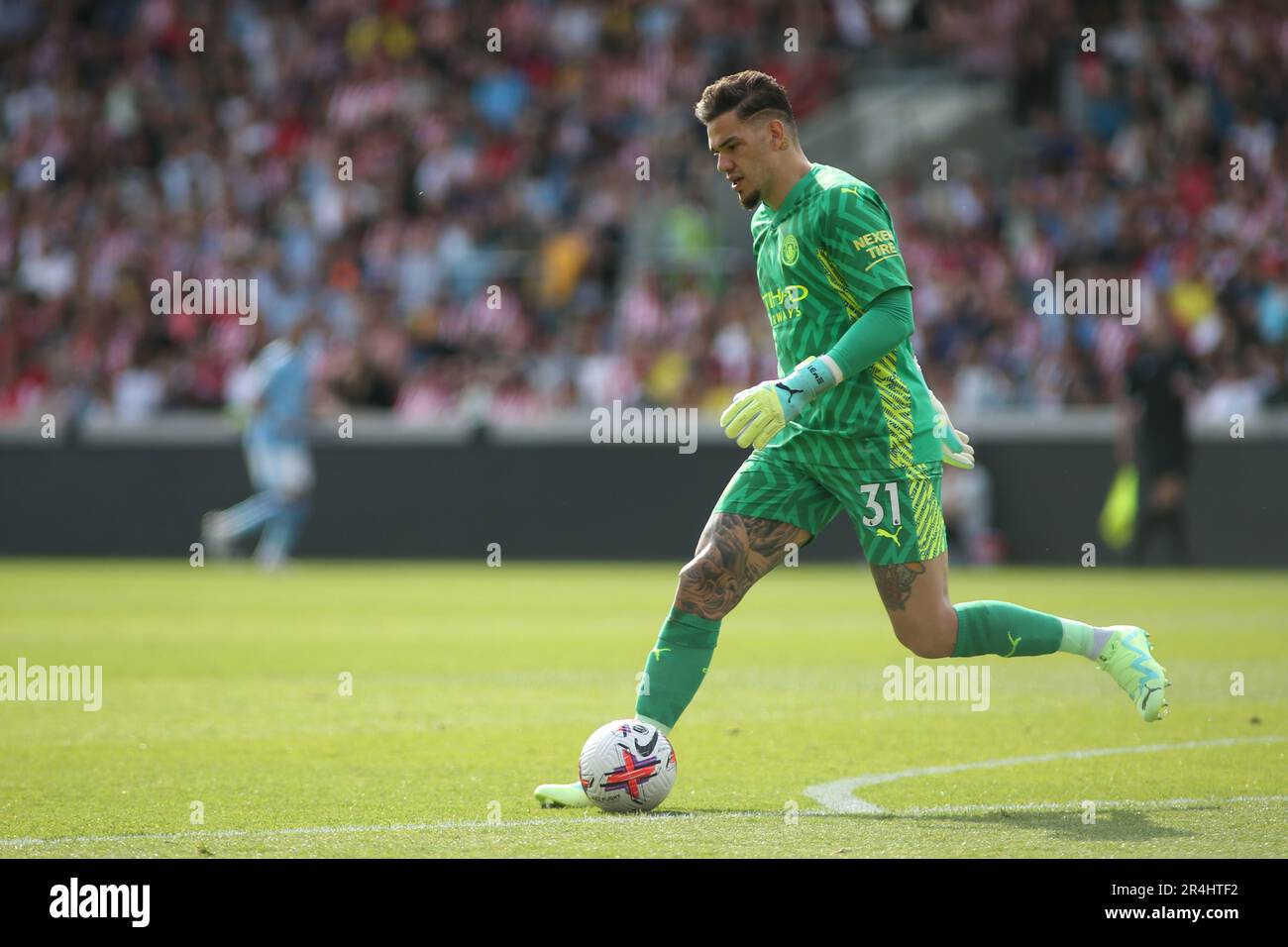 London, UK. 28th May, 2023. Goalkeeper Ederson of Manchester City plays from the back during the Premier League match between Brentford and Manchester City at Gtech Community Stadium, London, England on 28 May 2023. Photo by Pedro Soares. Editorial use only, license required for commercial use. No use in betting, games or a single club/league/player publications. Credit: UK Sports Pics Ltd/Alamy Live News Stock Photo