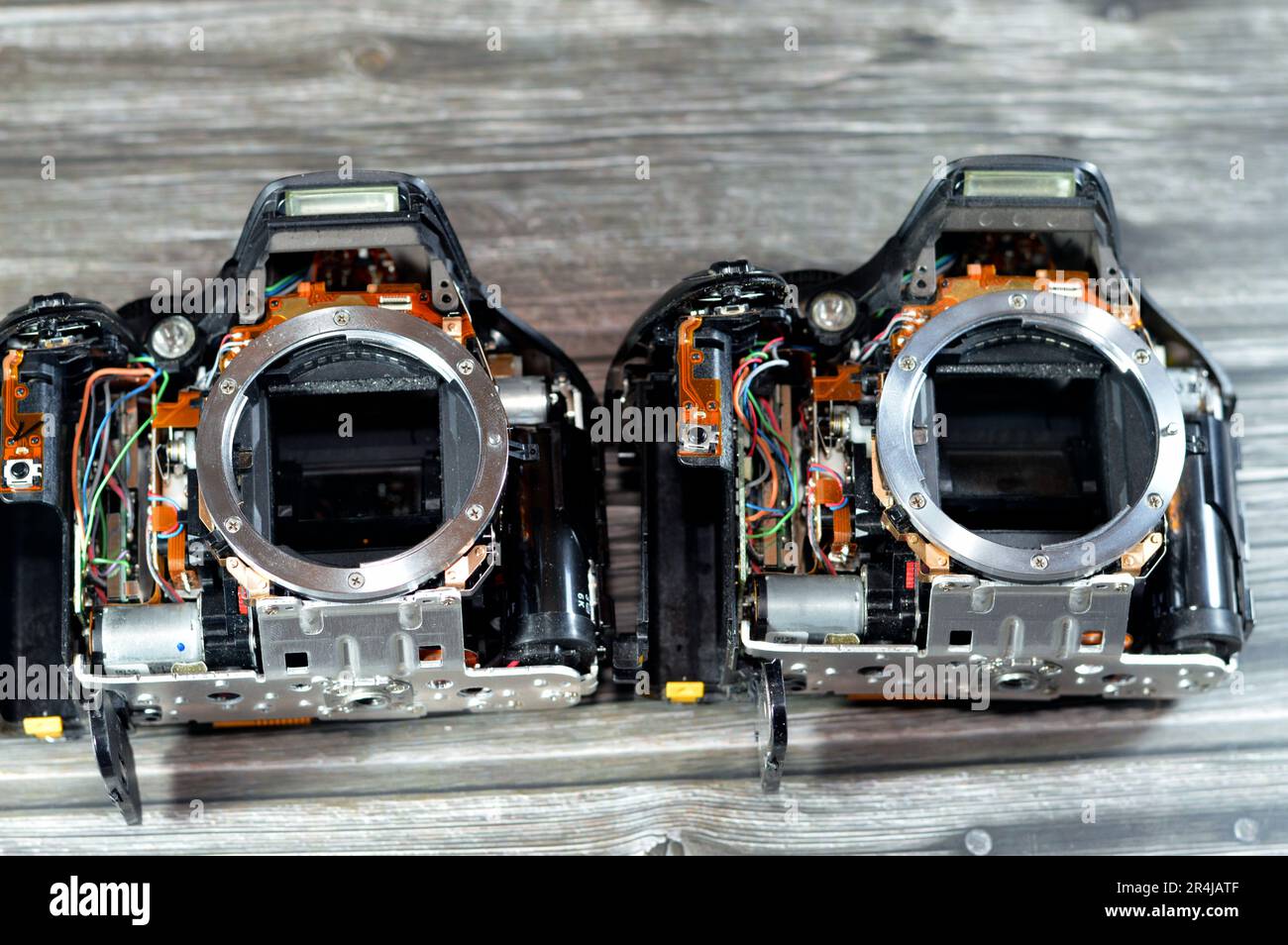 DSLR photographic and video digital camera bodies interior repair by