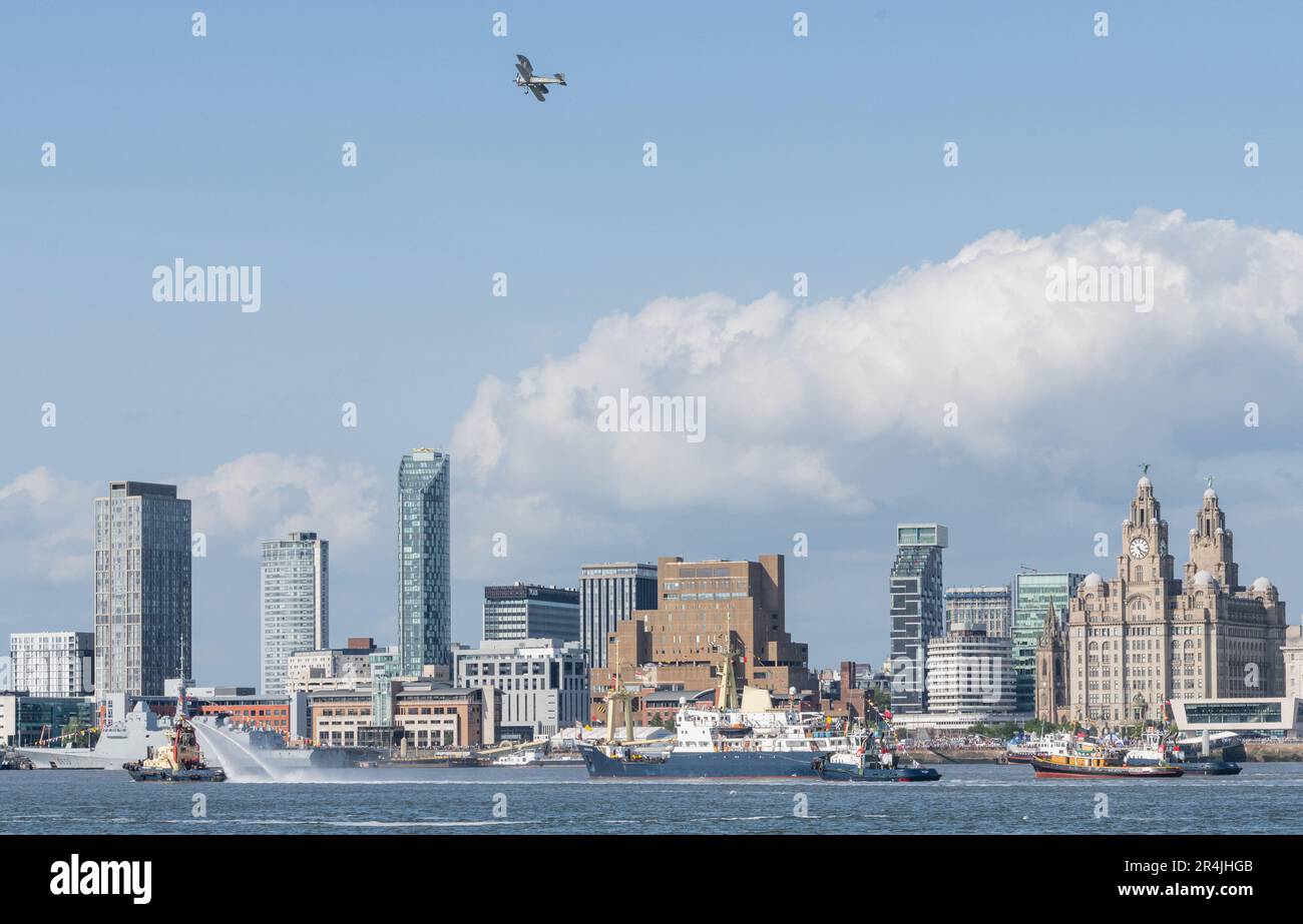 Liverpool Pier Head, Liverpool, Merseyside, England. 28th May 2023. Navy Wings Fairey Swordfish W5856 flys above the convoy, during the Battle of the Atlantic 80th anniversary at Pier Head. (Credit Image: ©Cody Froggatt/Alamy Live News) Stock Photo