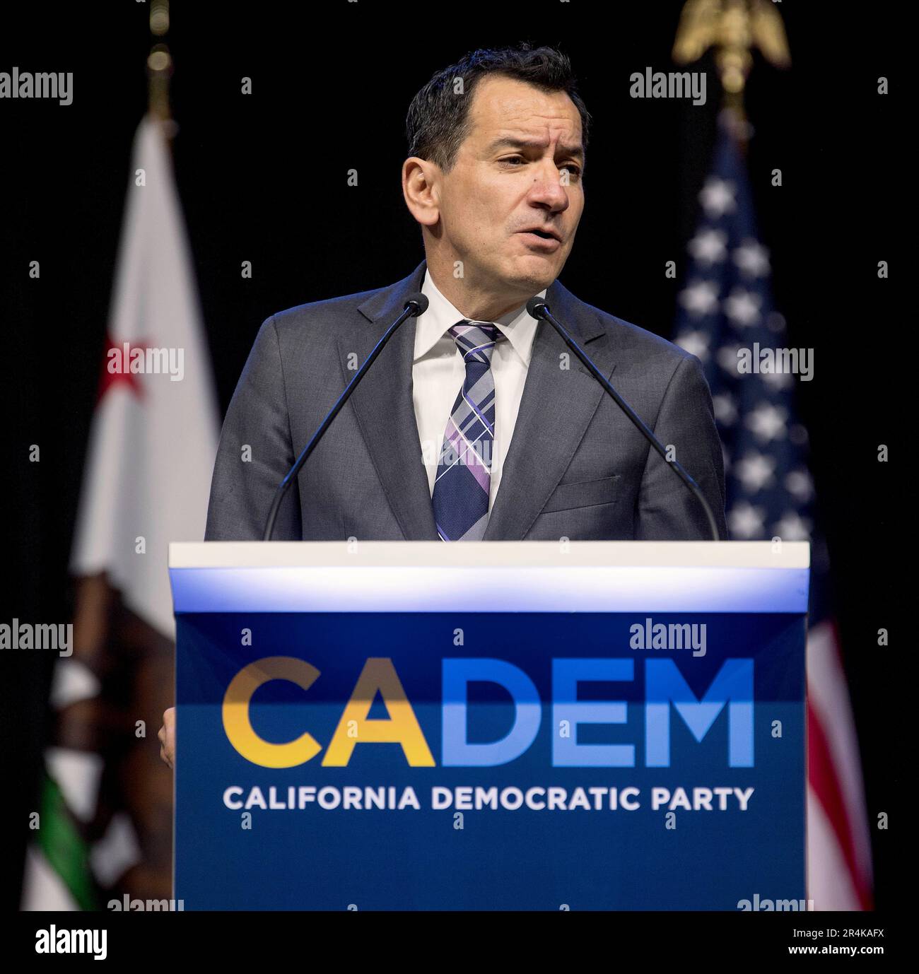 Assembly speaker anthony rendon hi-res stock photography and images - Alamy