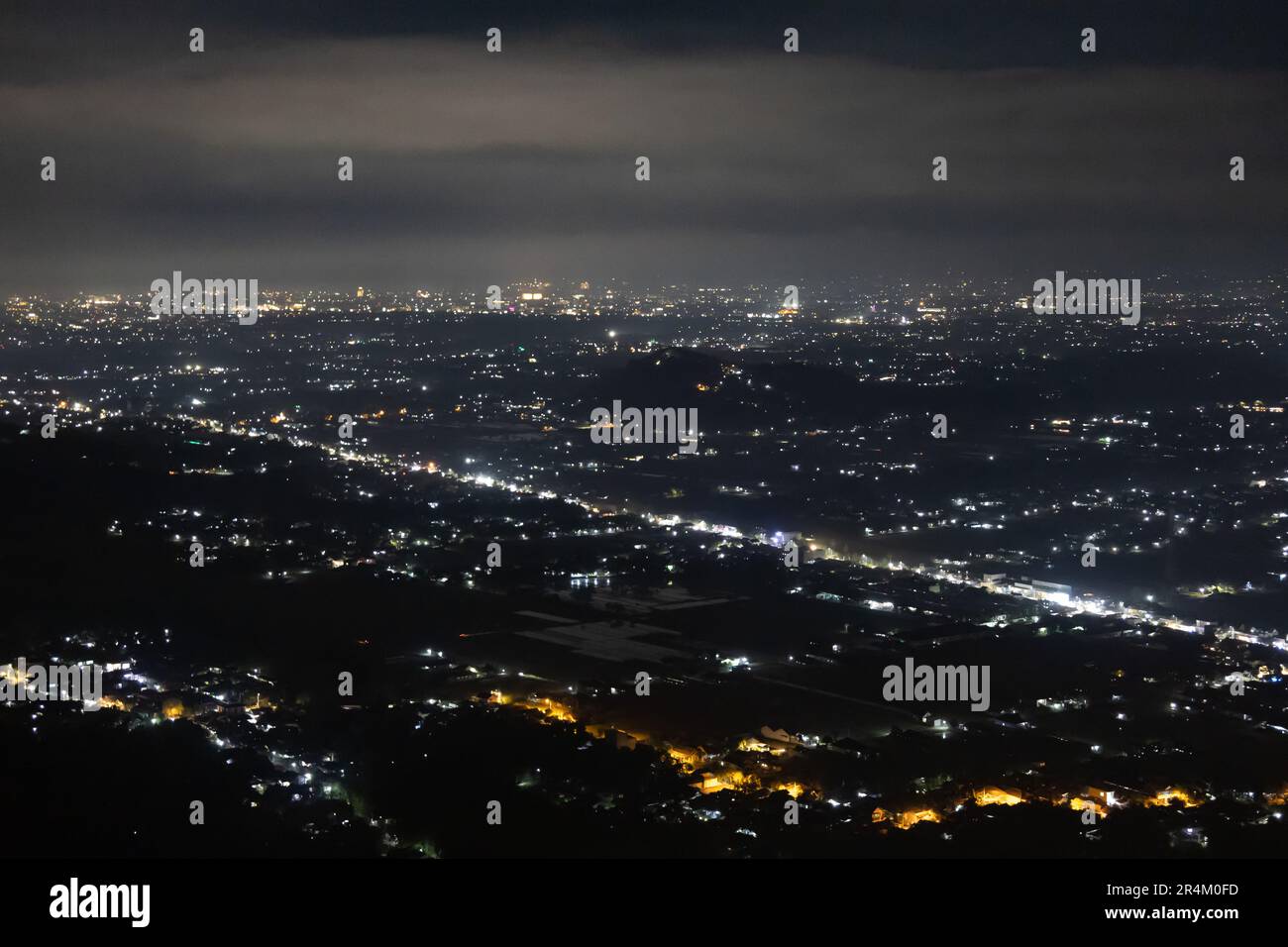 Menjelajahi Keindahan Yogyakarta: Lebih Dari Sekedar HeHa Sky View, Inilah Destinasi Wisata Terdekat Yang Wajib Dikunjungi!