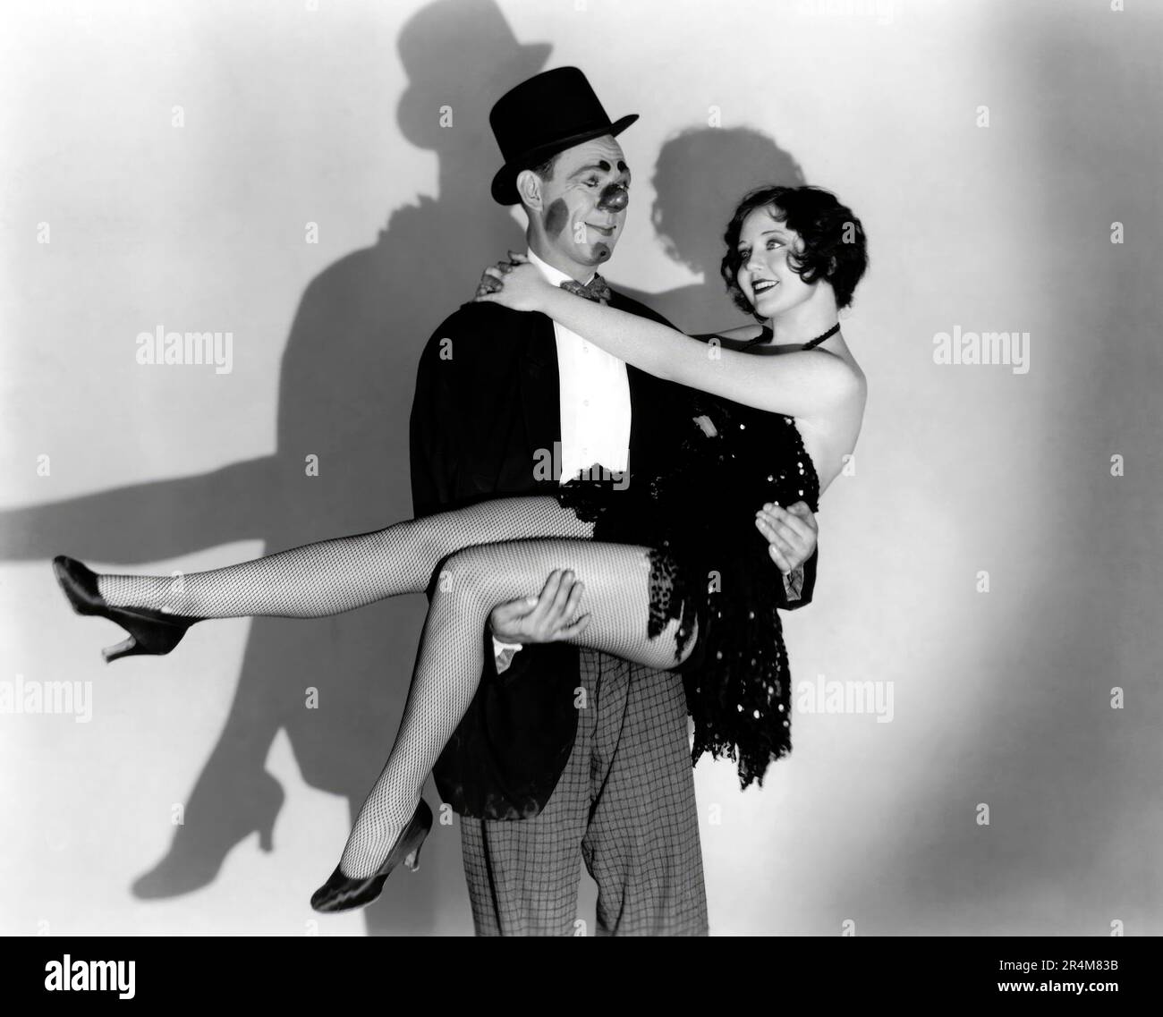 NANCY CARROLL and HAL SKELLY in THE DANCE OF LIFE (1929), directed by JOHN CROMWELL and A. EDWARD SUTHERLAND. Credit: PARAMOUNT PICTURES / Album Stock Photo