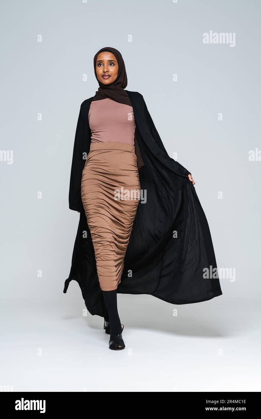 Middle eastern women's fashion best sale