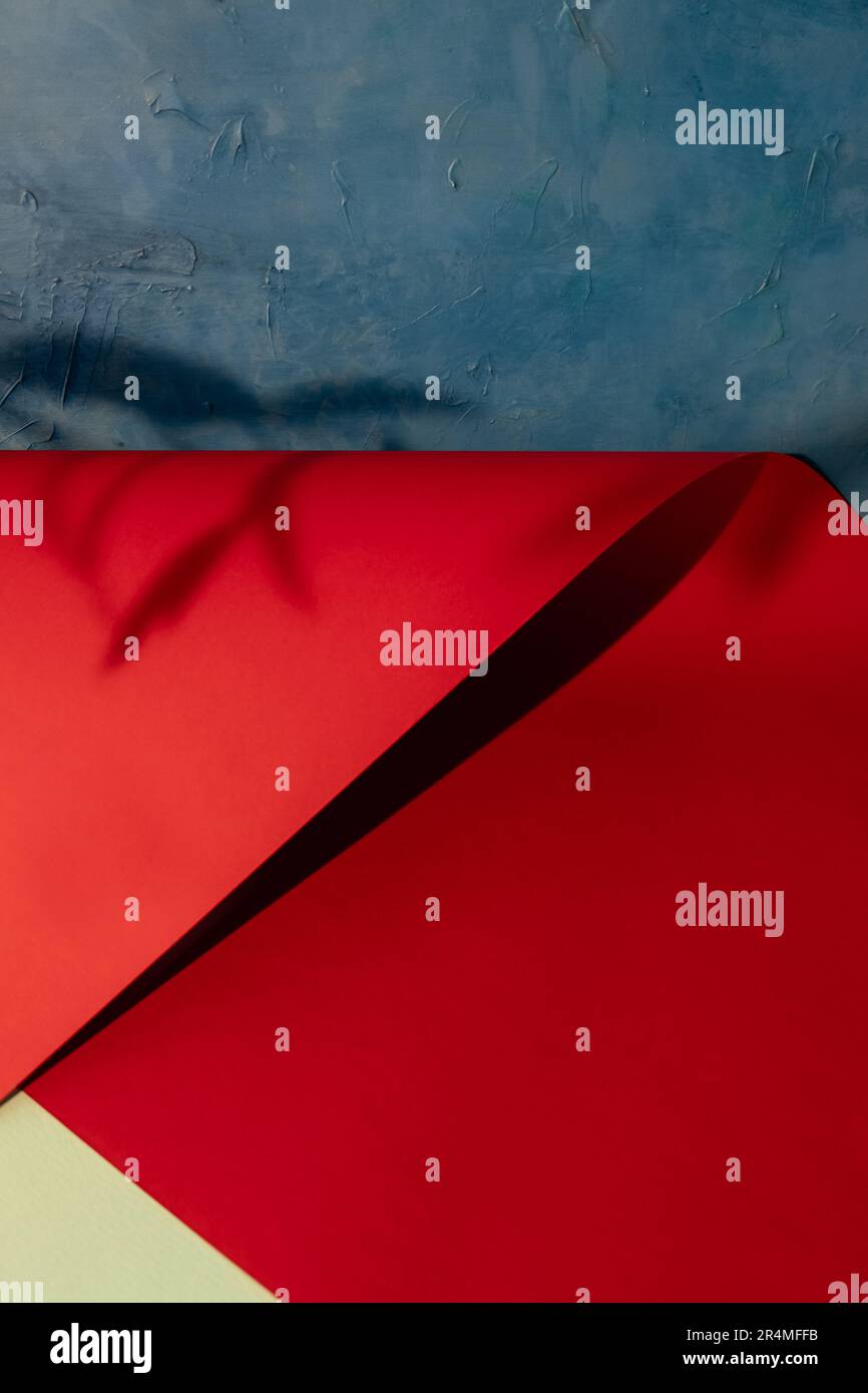 Paper display product presentation leaf red blue Stock Photo - Alamy