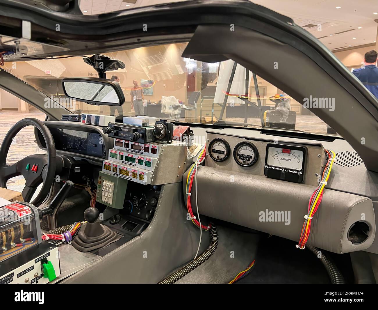 a futuristic gullwing door time travel car Stock Photo Alamy