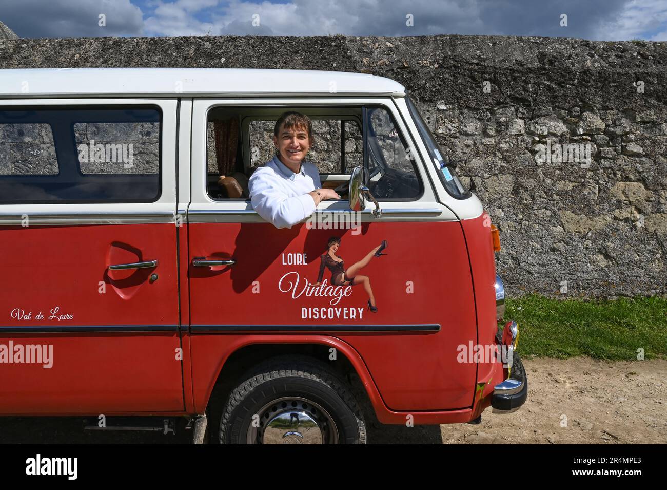 Karine Nouteau-Gautier from Loire Vintage Discovery takes guests on tours of the surrounds of Saumur in her vintage Volkswagen transporter, France Stock Photo