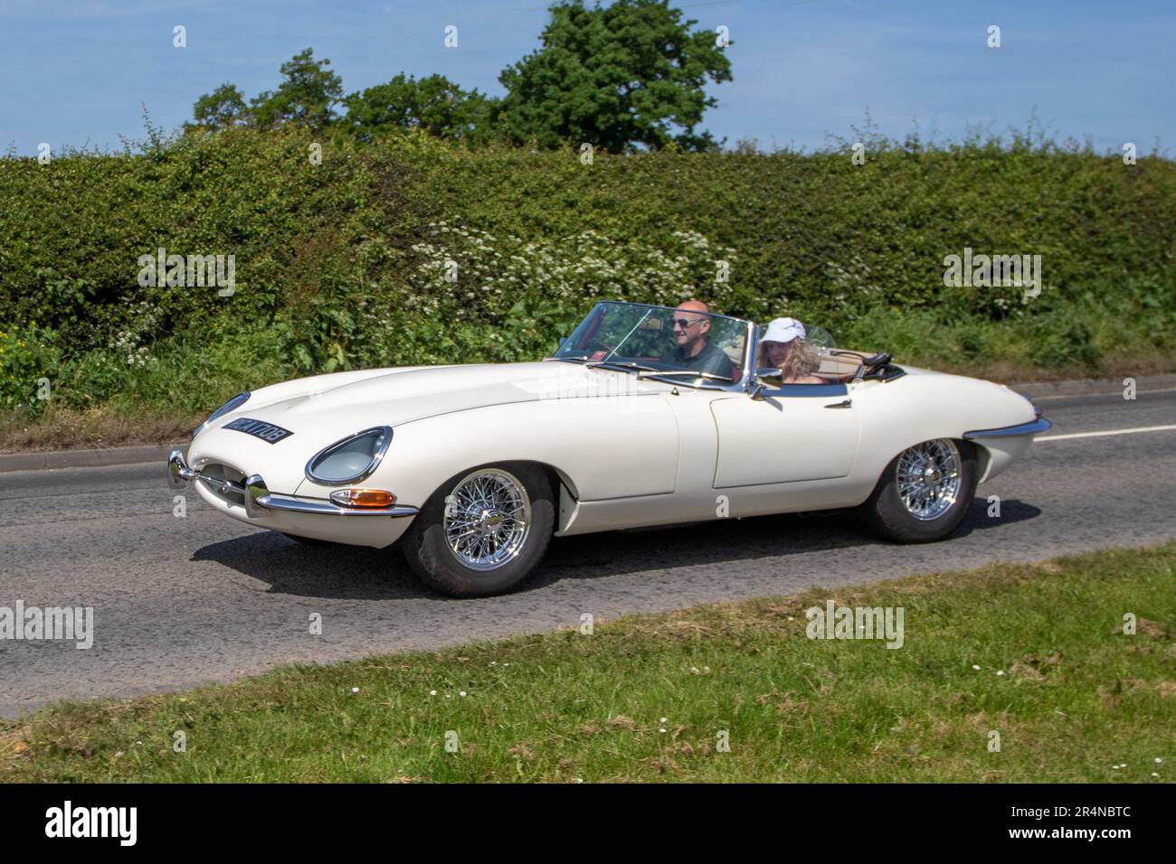 1963 60s White sixties British Jaguar E type convertible, Petrol 3781 cc; at the Cheshire Classic Car & Motorcycle Show, Stock Photo