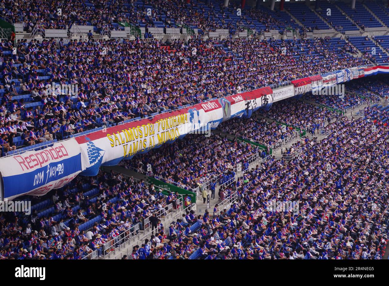 Yokohama F. Marinos fans at Nissan Stadium Stock Photo