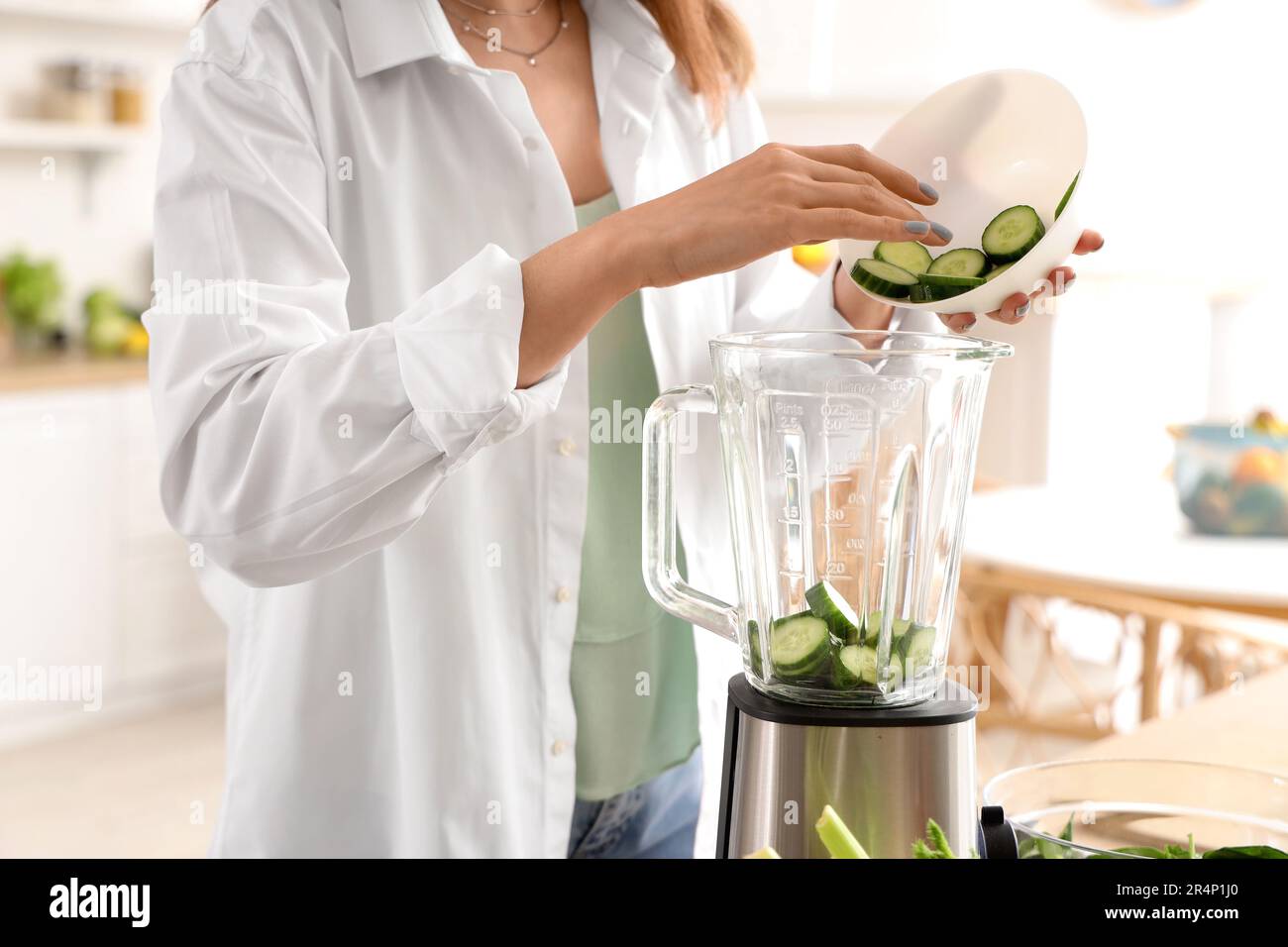 what time does blenders close