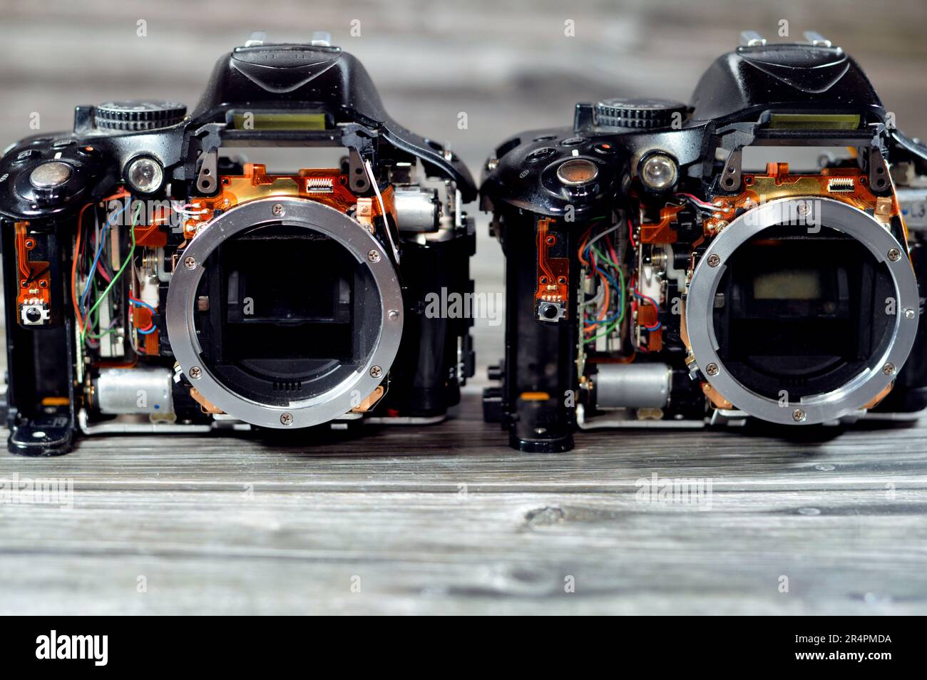 Slr camera bodies hi-res stock photography and images - Alamy