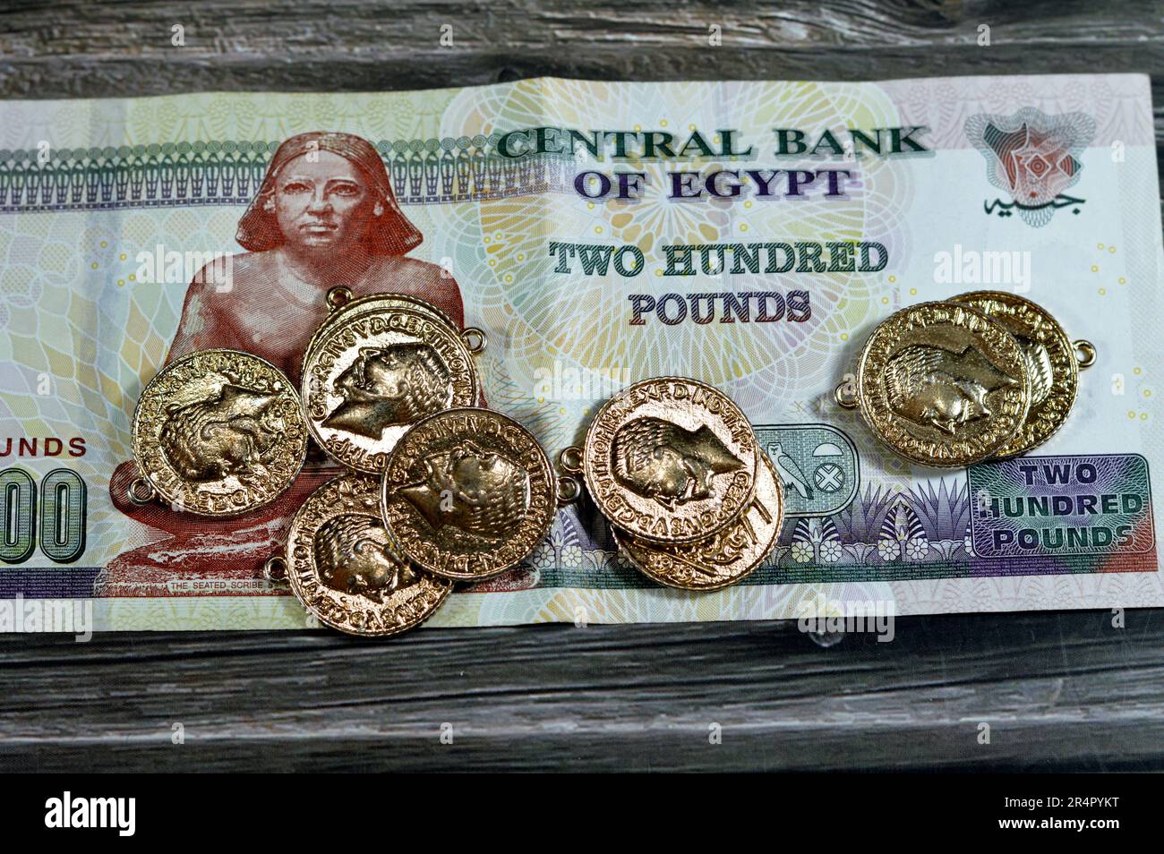 200 LE two hundred Egyptian pounds banknote cash money currency of