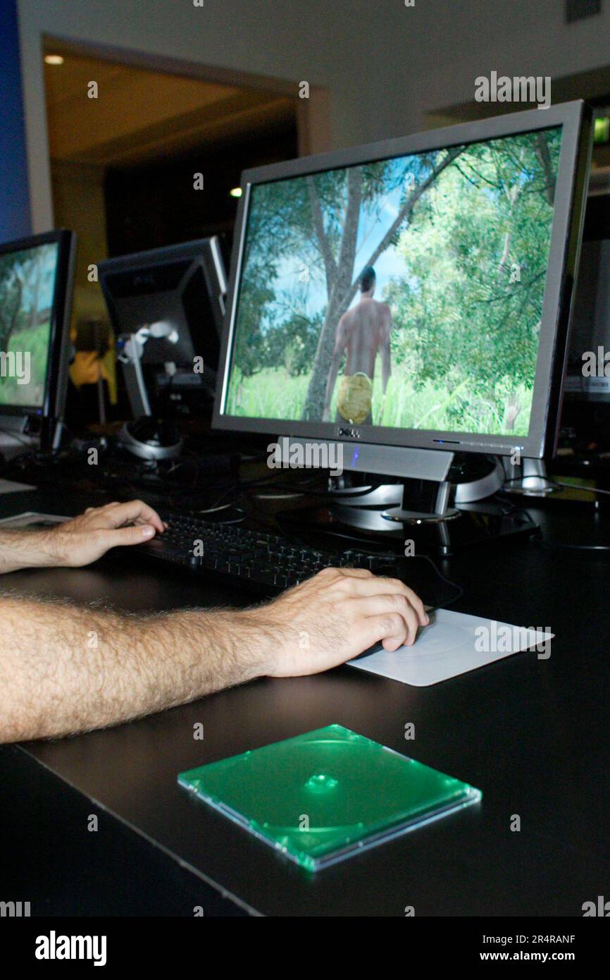 Indigenous australian computer hi-res stock photography and images - Alamy