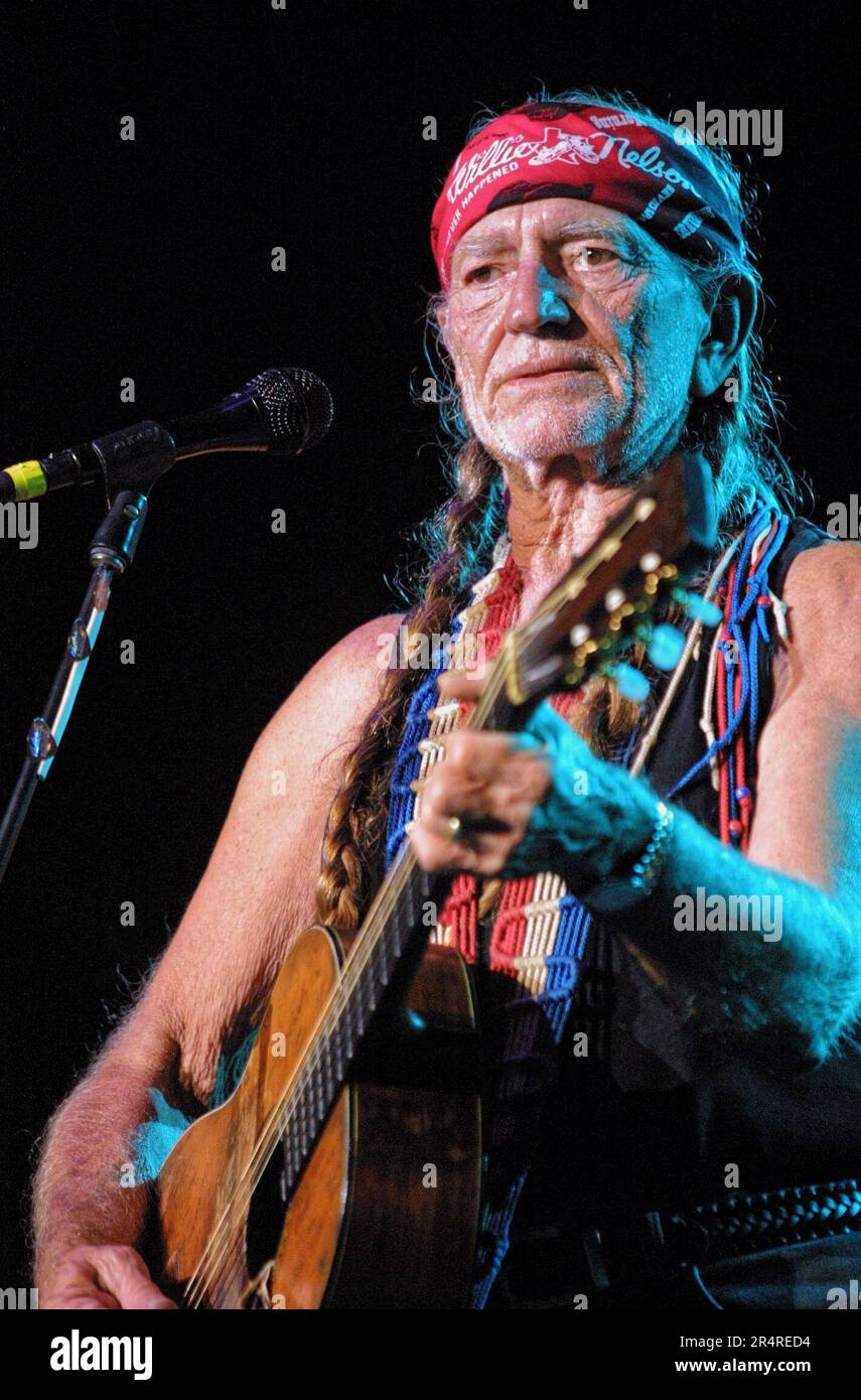 Willie Nelson, 68, performs with his famed Martin N-20 guitar 'Trigger' during a Kentucky State Fair concert at Cardinal Stadium on Tuesday, Aug. 21, 2001 in Louisville, Jefferson County, KY, USA. The multitalented singer, songwriter, instrumentalist, actor and political activist was a pioneer of the iconoclastic 'outlaw country' movement, a subgenre of country music that developed in the late 1960s as an alternative to the more conservative 'Nashville Sound' dominating the industry at the time. (Apex MediaWire Photo by Billy Suratt) Stock Photo