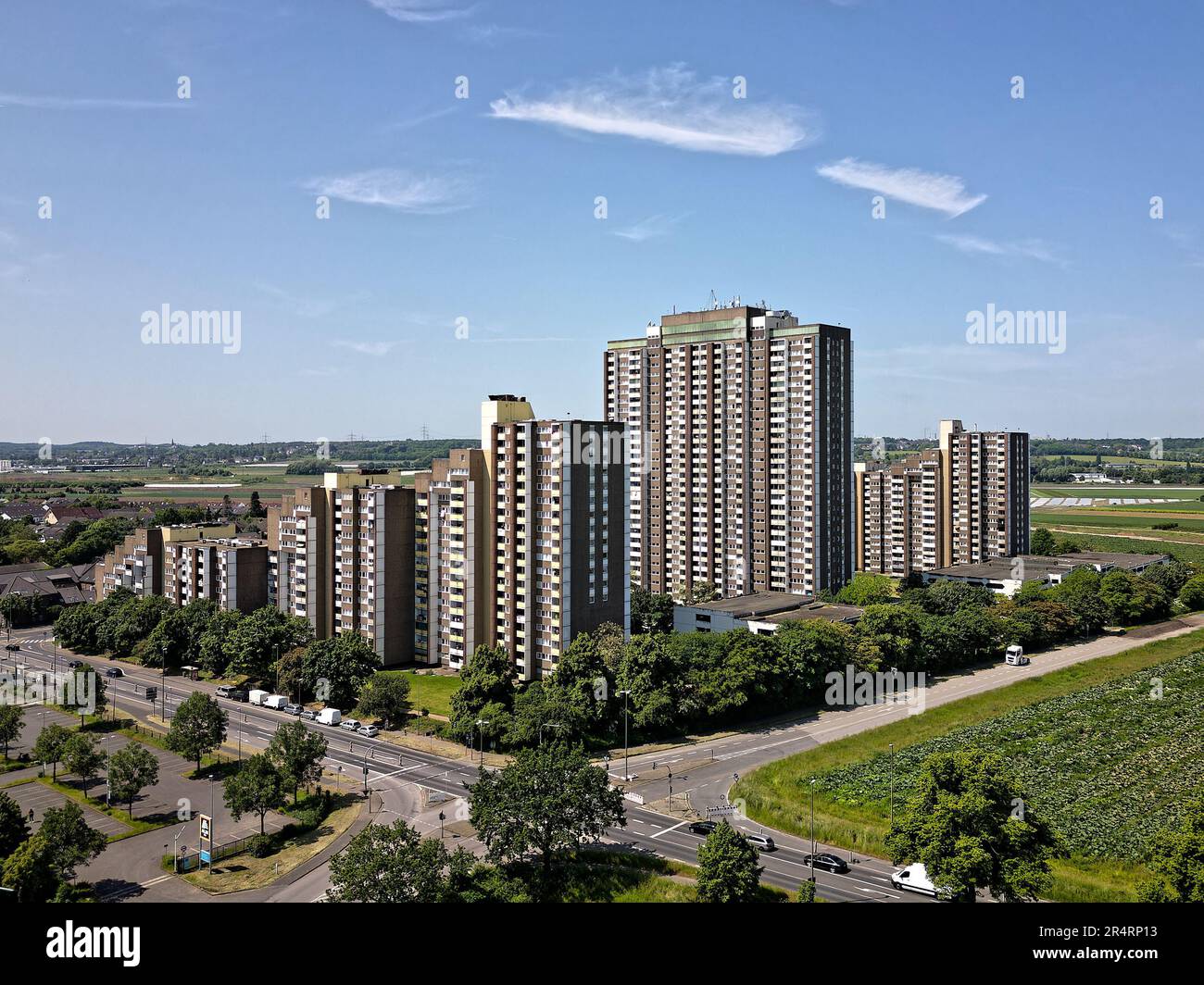 Highrise housing estate "Kölnberg" in Cologne, North RhineWestphalia Stock Photo Alamy