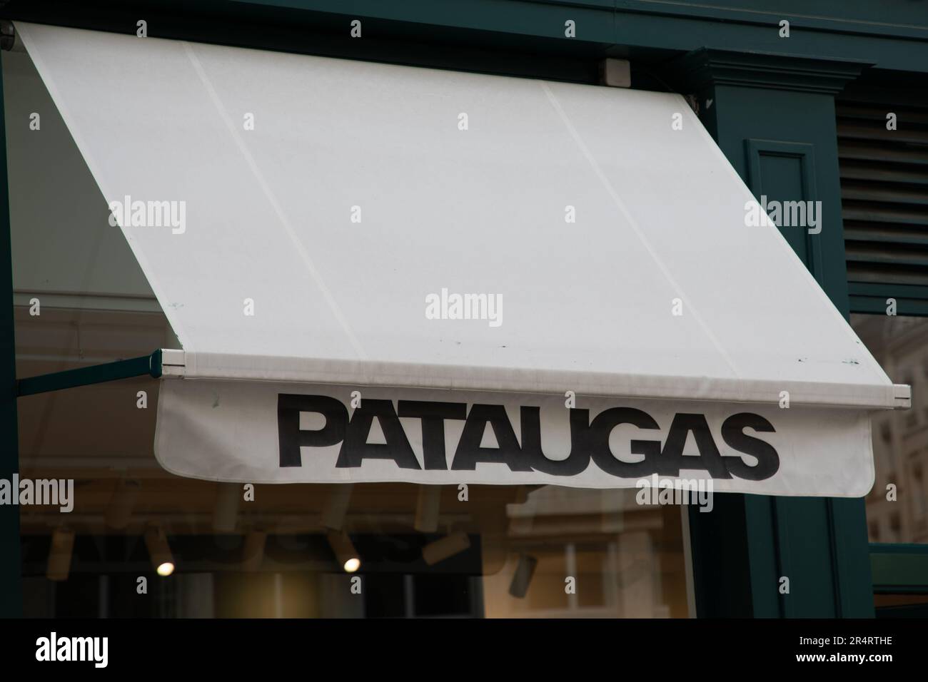 Pataugas hi-res stock photography and images - Alamy