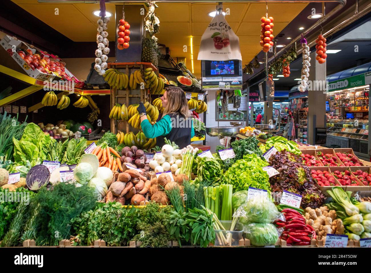 Mercado Del Olivar Hi res Stock Photography And Images Alamy mercado-del-olivar-hi-res-stock-photography-and-images-alamy