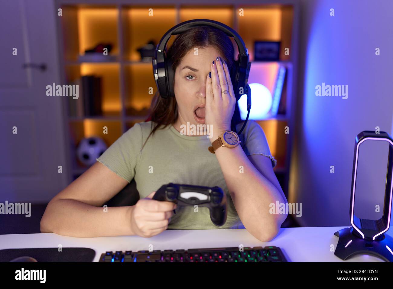Insomnia gaming computer hires stock photography and images Alamy