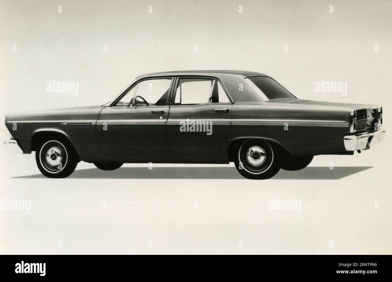 Ford fairlane 1960s hi-res stock photography and images - Alamy