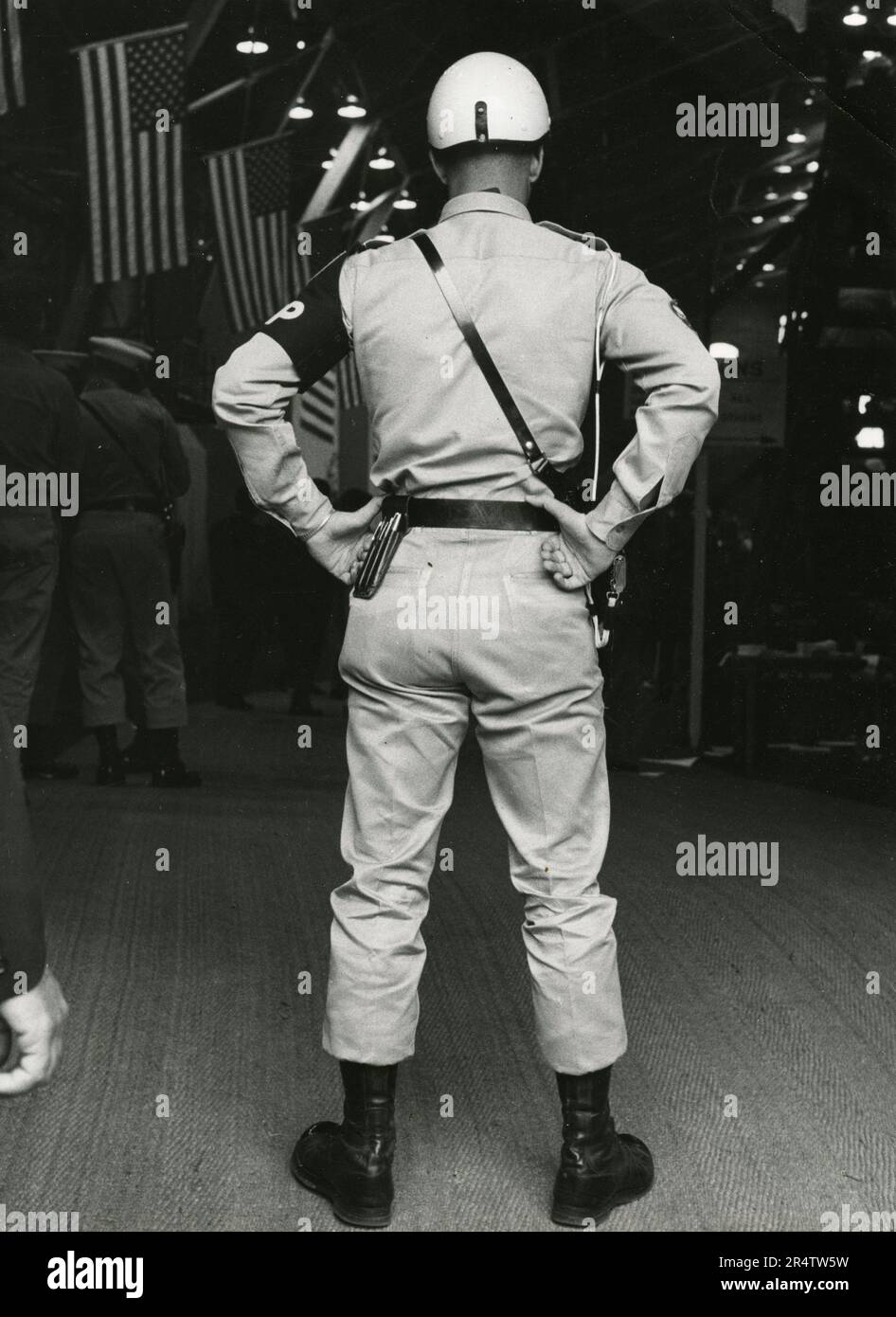 US Military Police agent seen from the back, USA 1950s Stock Photo