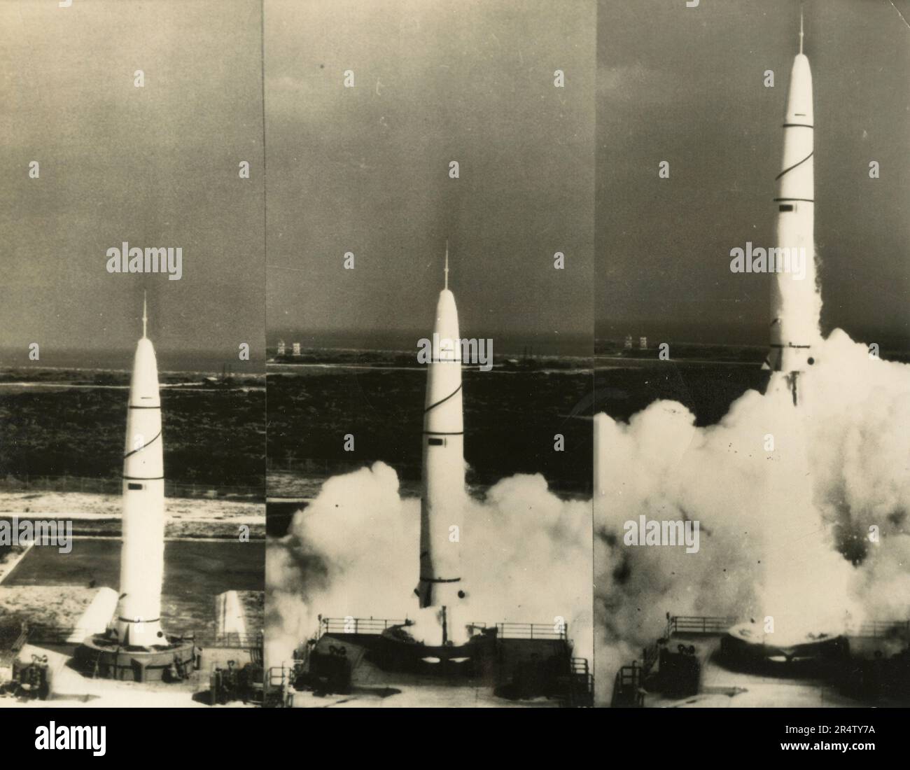 US Air Force Thor intermediate range ballistic missile being launched at Cape Canaveral, USA 1958 Stock Photo