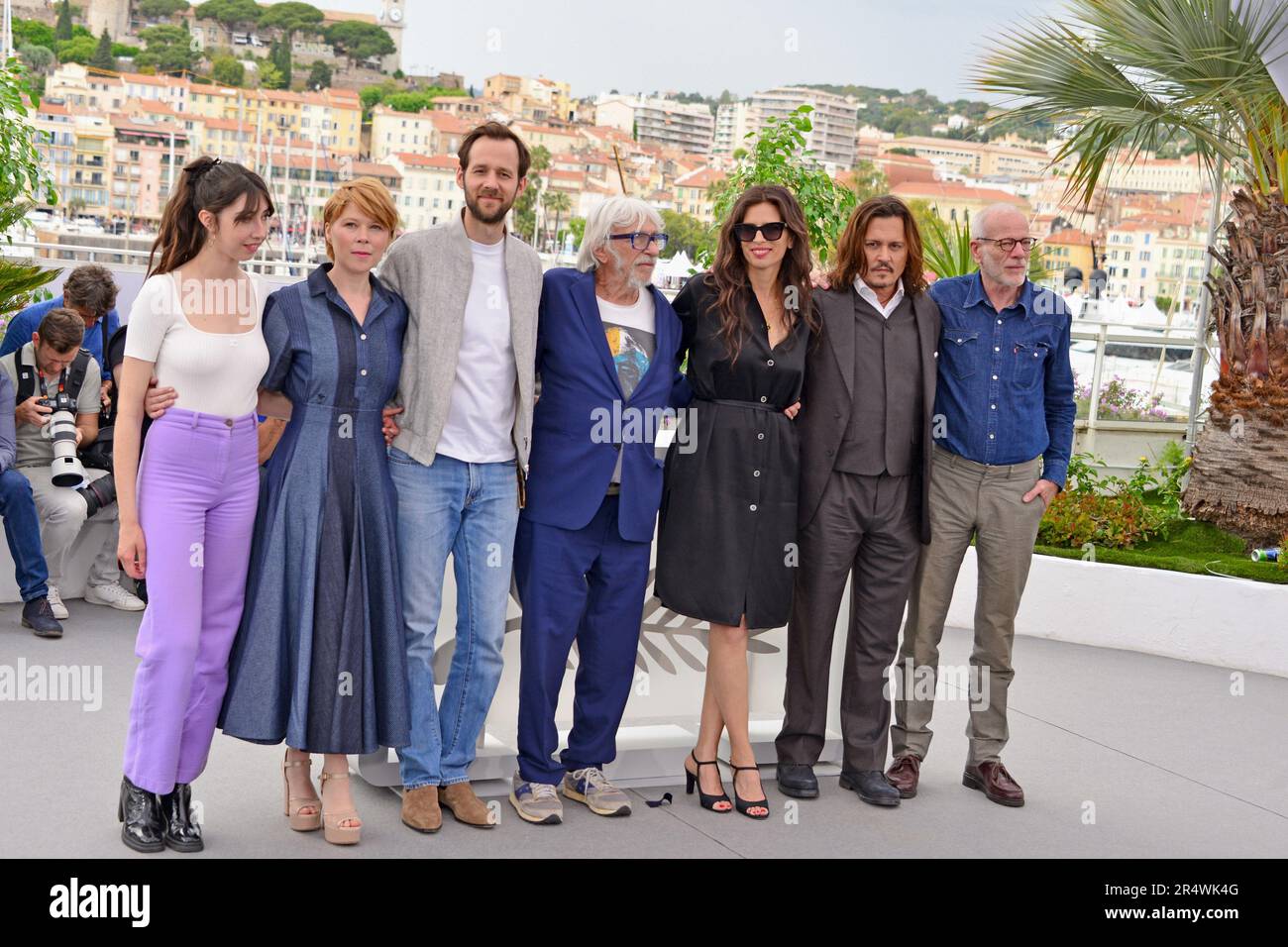 Cast members Suzanne De Baecque, India Hair, Benjamin Lavernhe, Pierre Richard, Maïwenn, Johnny Cast members Suzanne De Baecque, India Hair, Benjamin Lavernhe, Pierre Richard, Maïwenn, Johnny