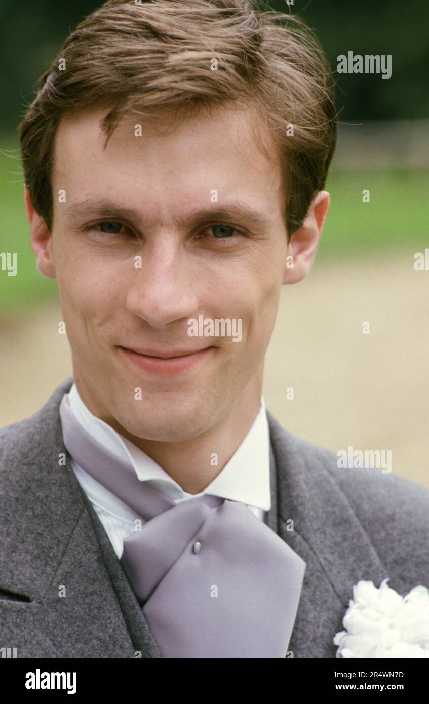 Un château au soleil (TV series) Year: 1988 France Director: Robert ...