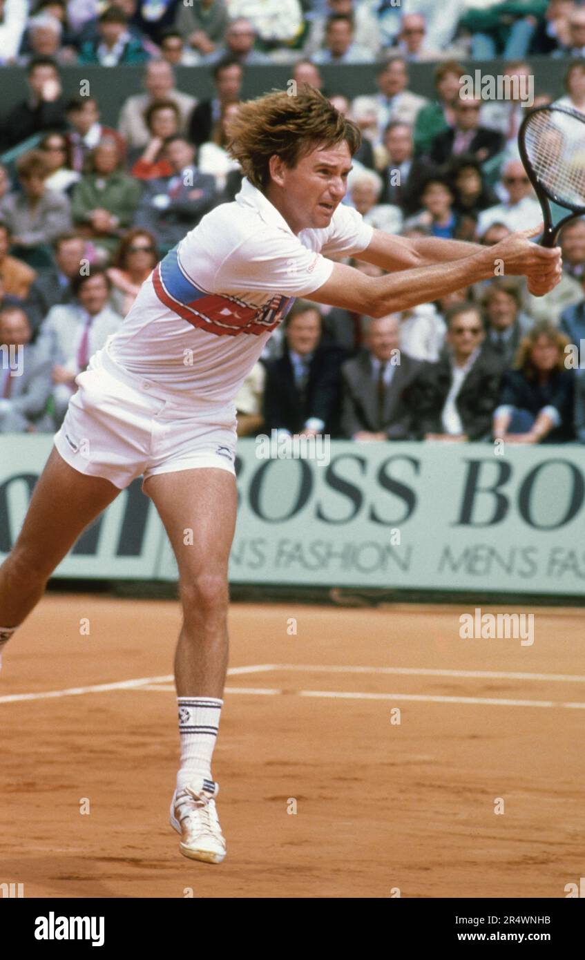 American tennis player Jimmy Connors during the men's singles match at the French Open tournament against German player Boris Becker. Paris, Roland-Garros stadium, June 1987 Stock Photo